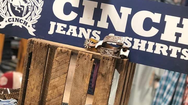 CINCH JEANS