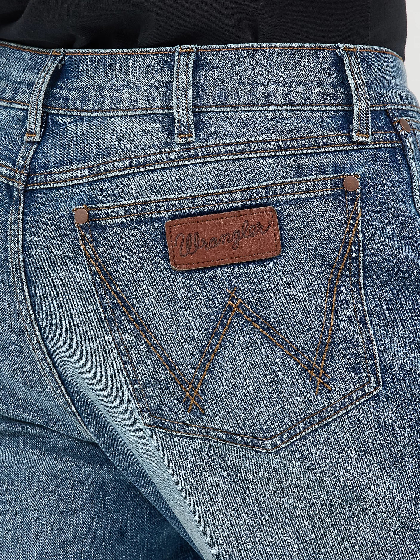 Wrangler Retro® Relaxed Jeans - Henderson's Western Store