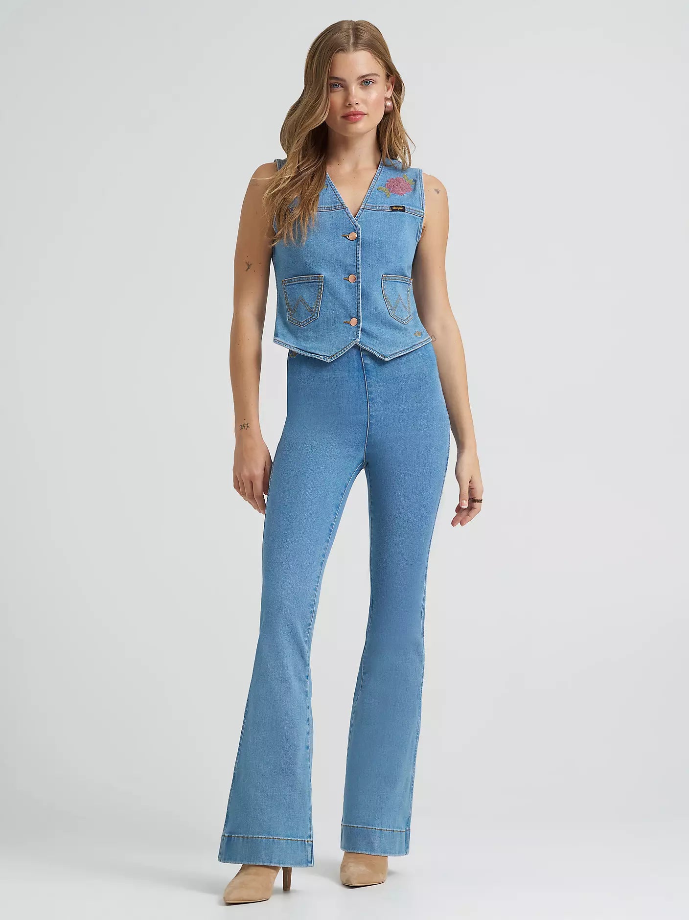 Lainey Wilson x Wrangler Novelty Pull-On Flare Jean - Henderson's Western Store