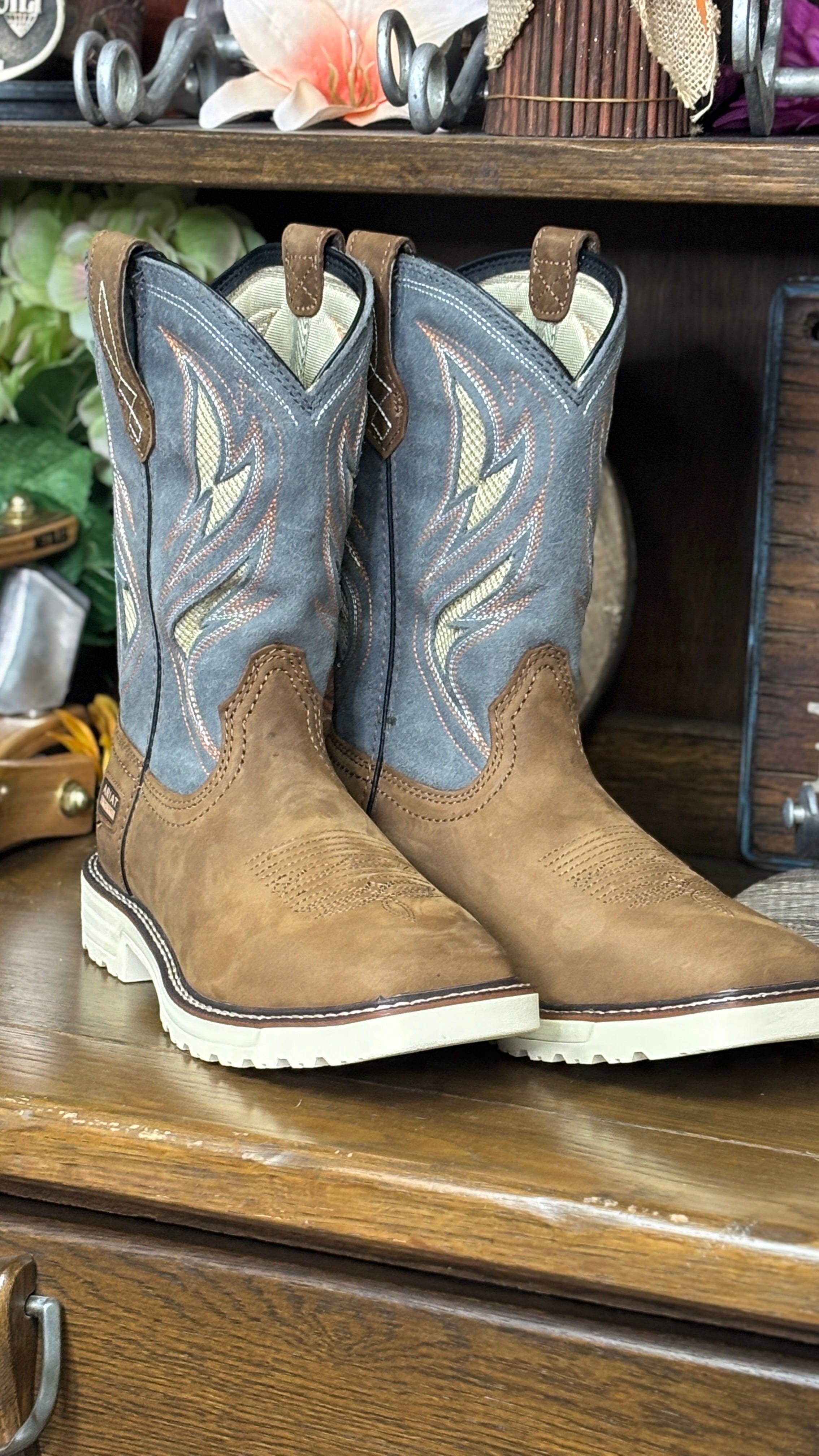Activator VentTEK Work Boot by Ariat - Henderson's Western Store