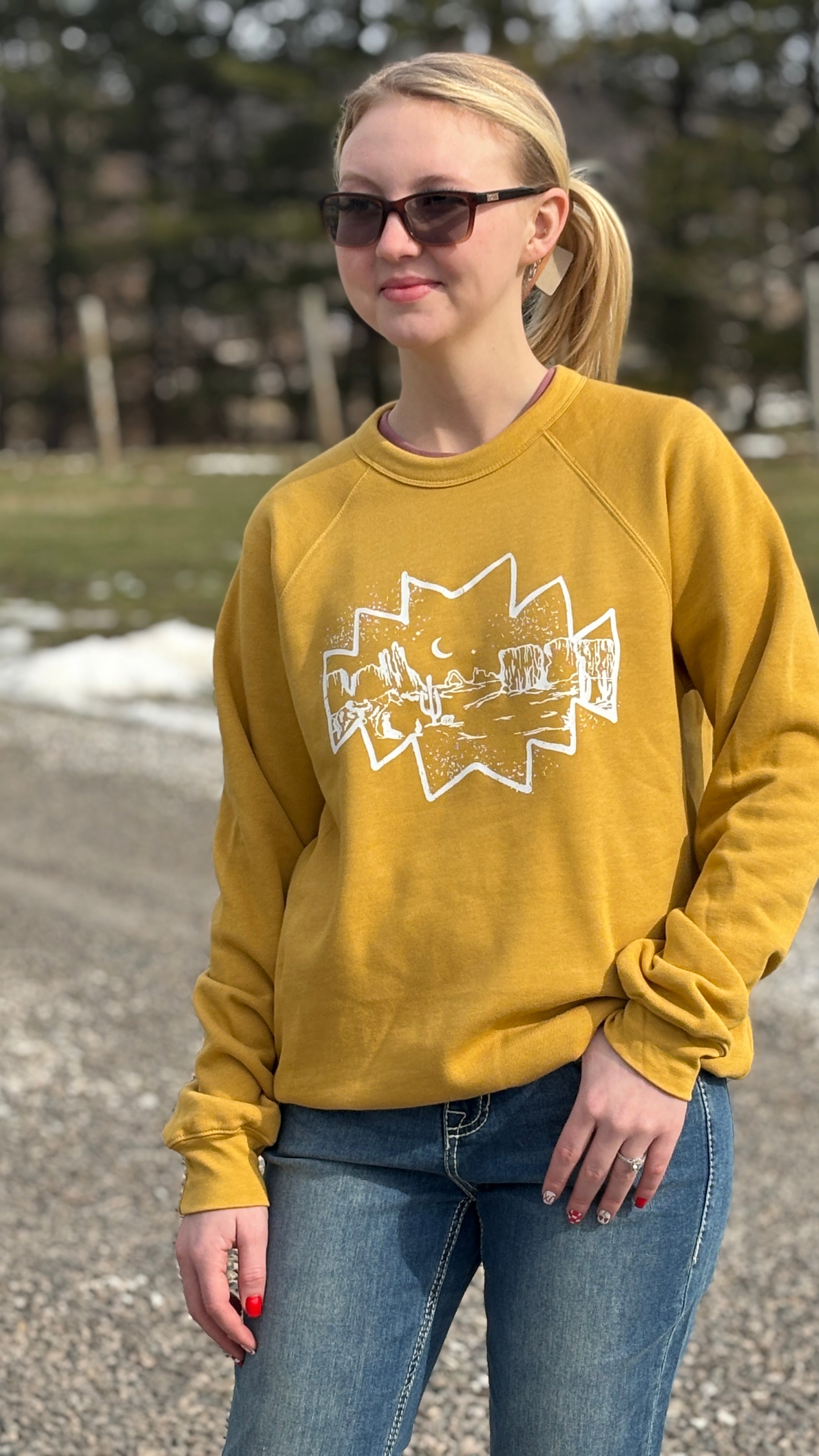 Desert Scene Sweatshirt - Henderson's Western Store