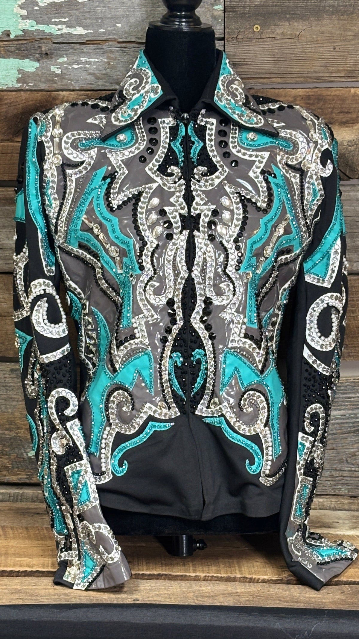 Royal Higness Show Wear