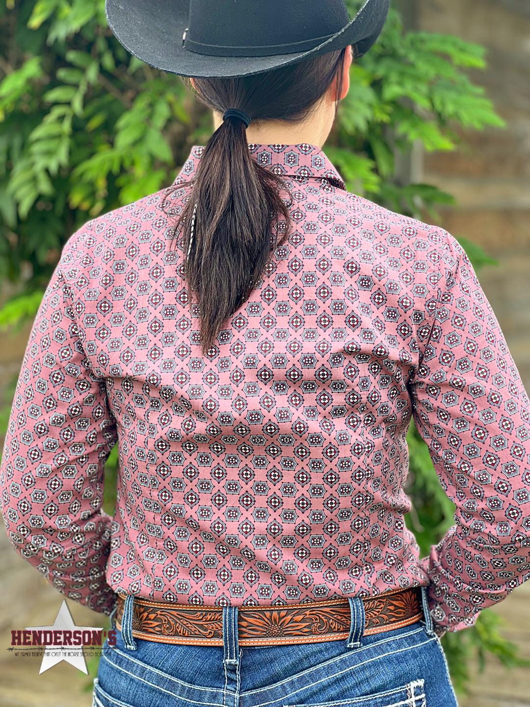 Ladies Cinch ~ Pink Geo - Henderson's Western Store