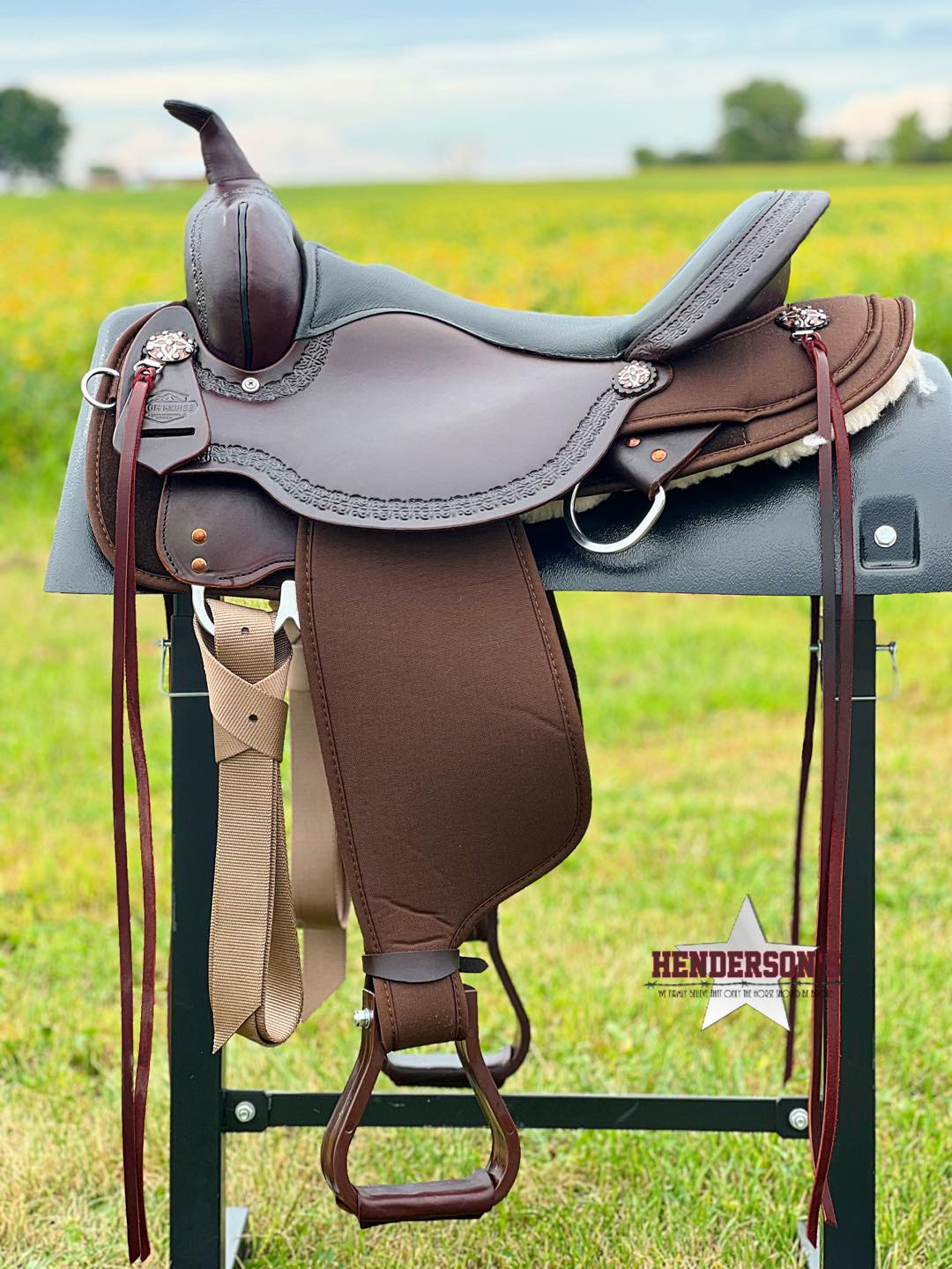 Daisetta Cordura Trail Saddle - Henderson's Western Store