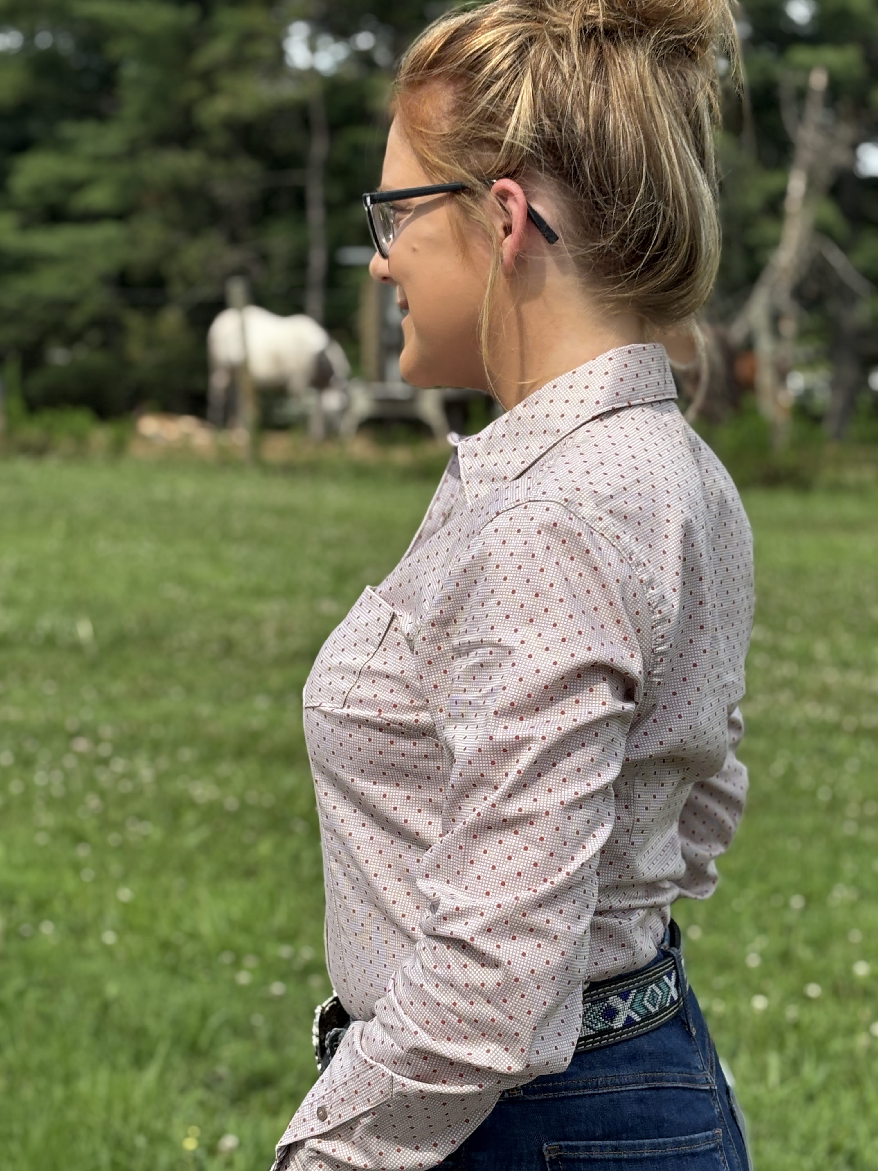 Cinch Women's Tops