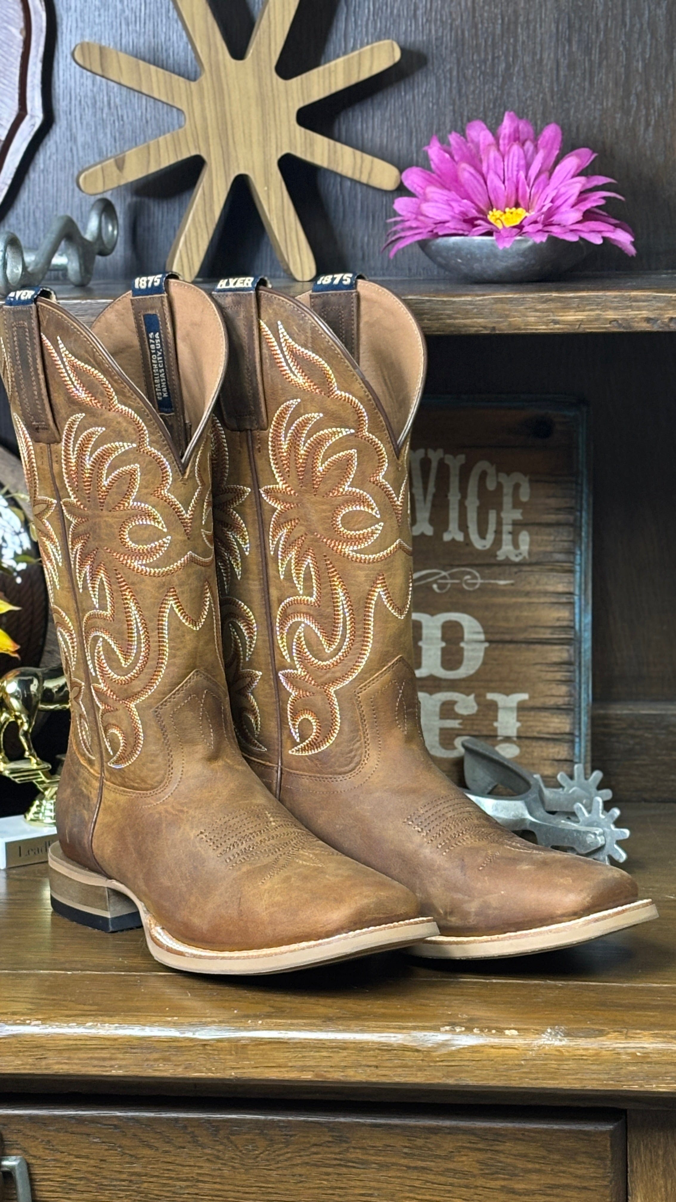 Burdett by Hyer Boots ~ Butter - Henderson's Western Store