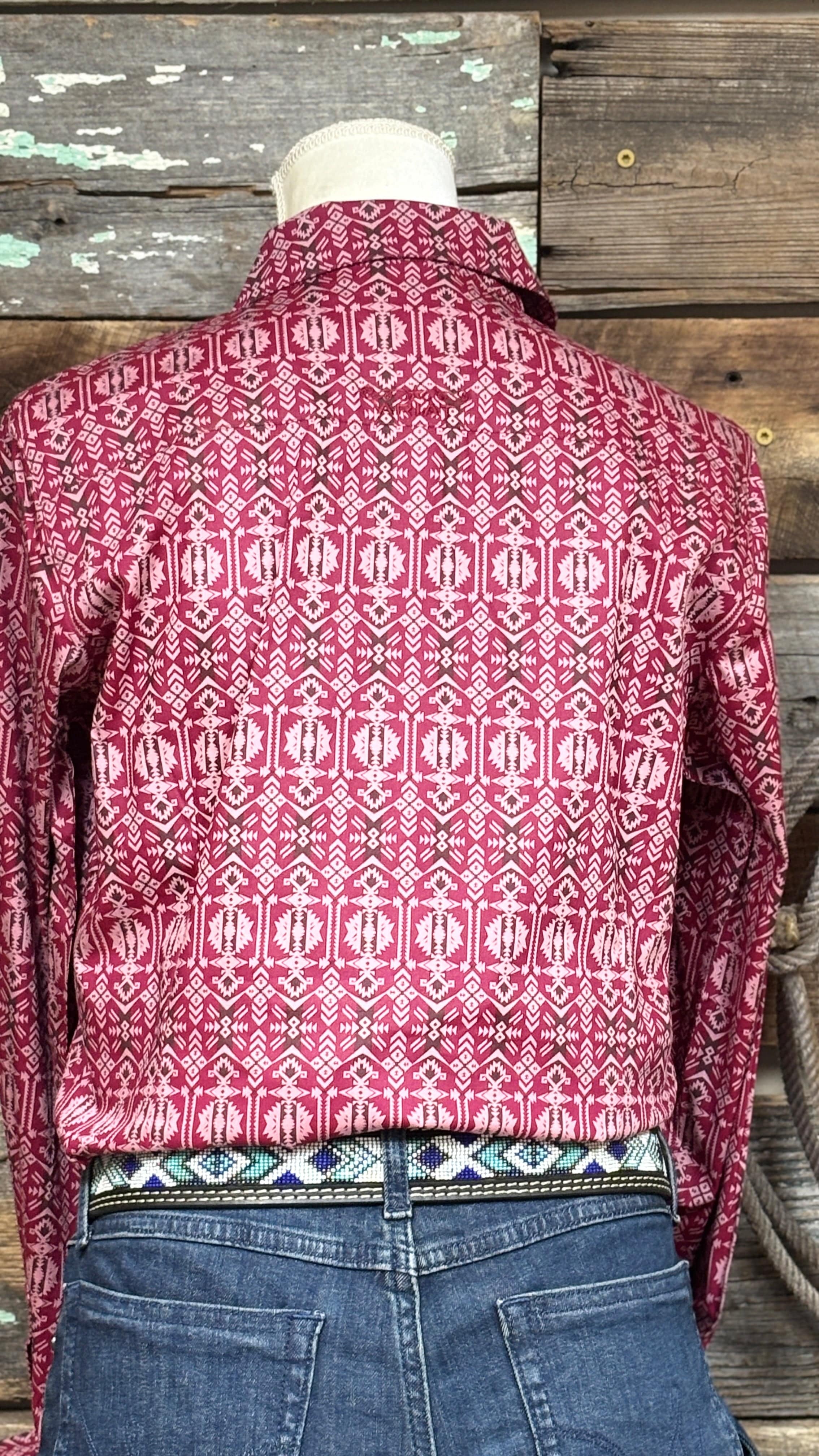 Kirby Stretch Shirt by Ariat ~ Alma - Henderson's Western Store