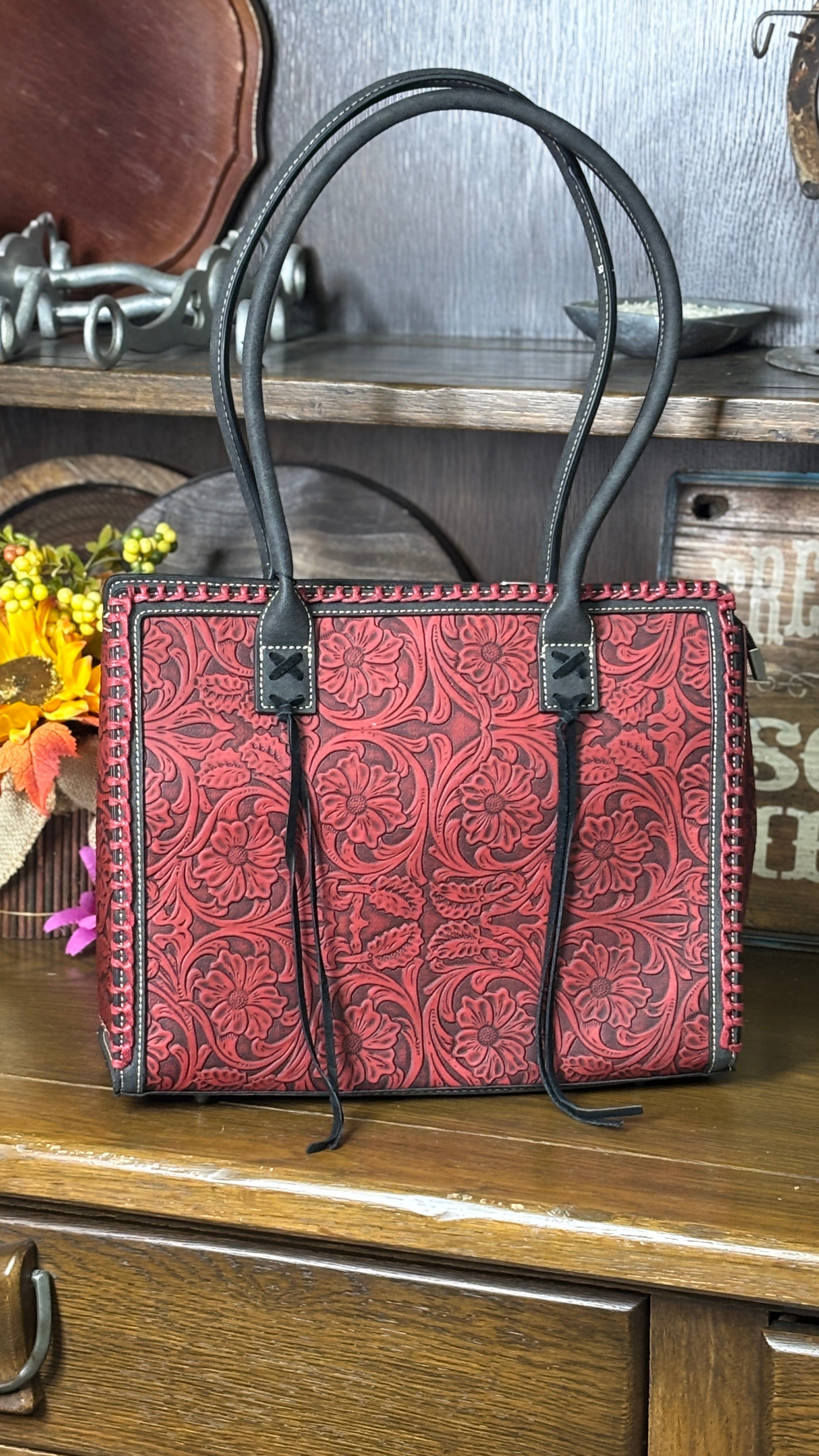 MW Tooled Concealed Carry Tote ~ Red - Henderson's Western Store