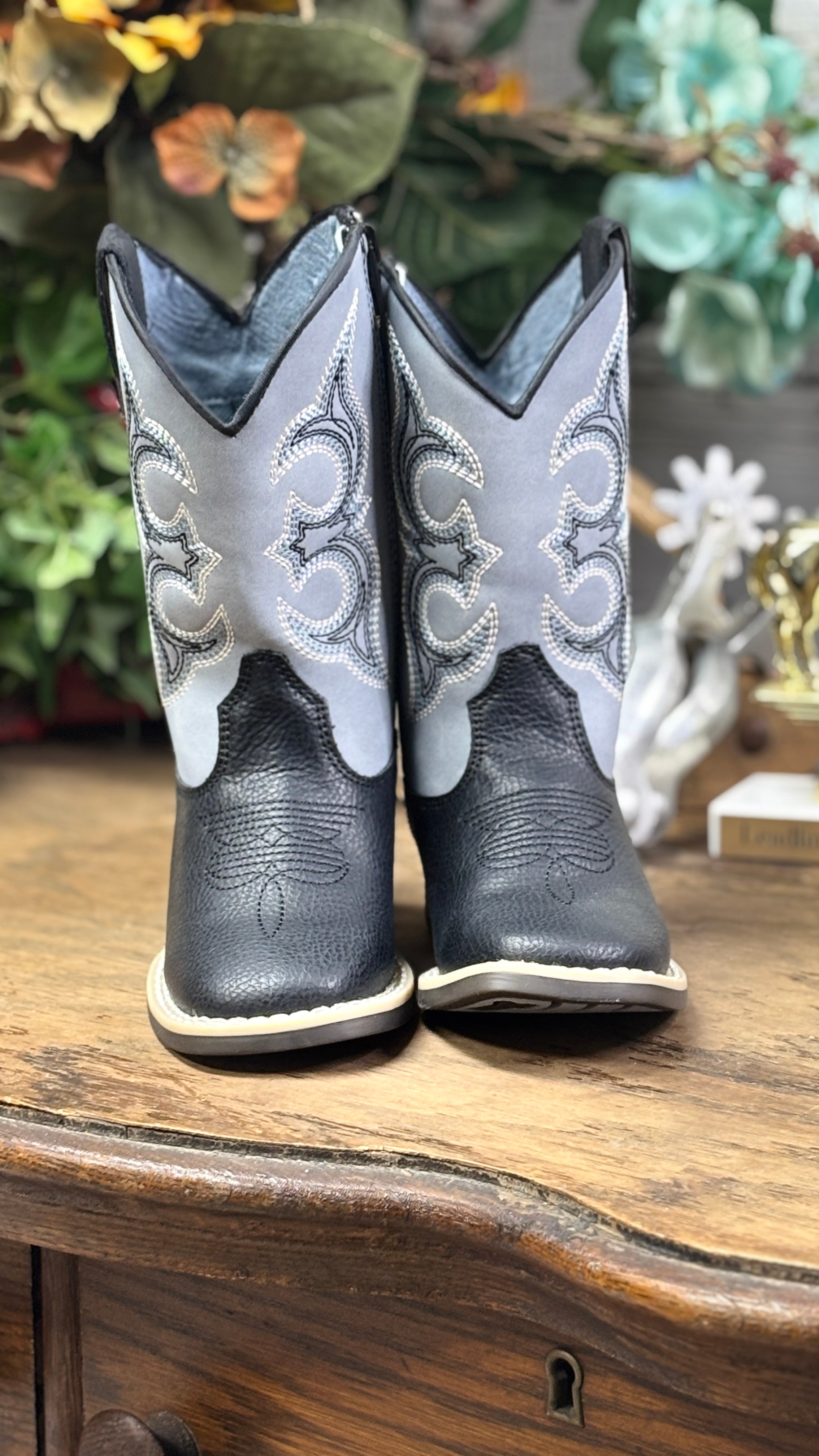 Twister Boots ~ Killian - Henderson's Western Store