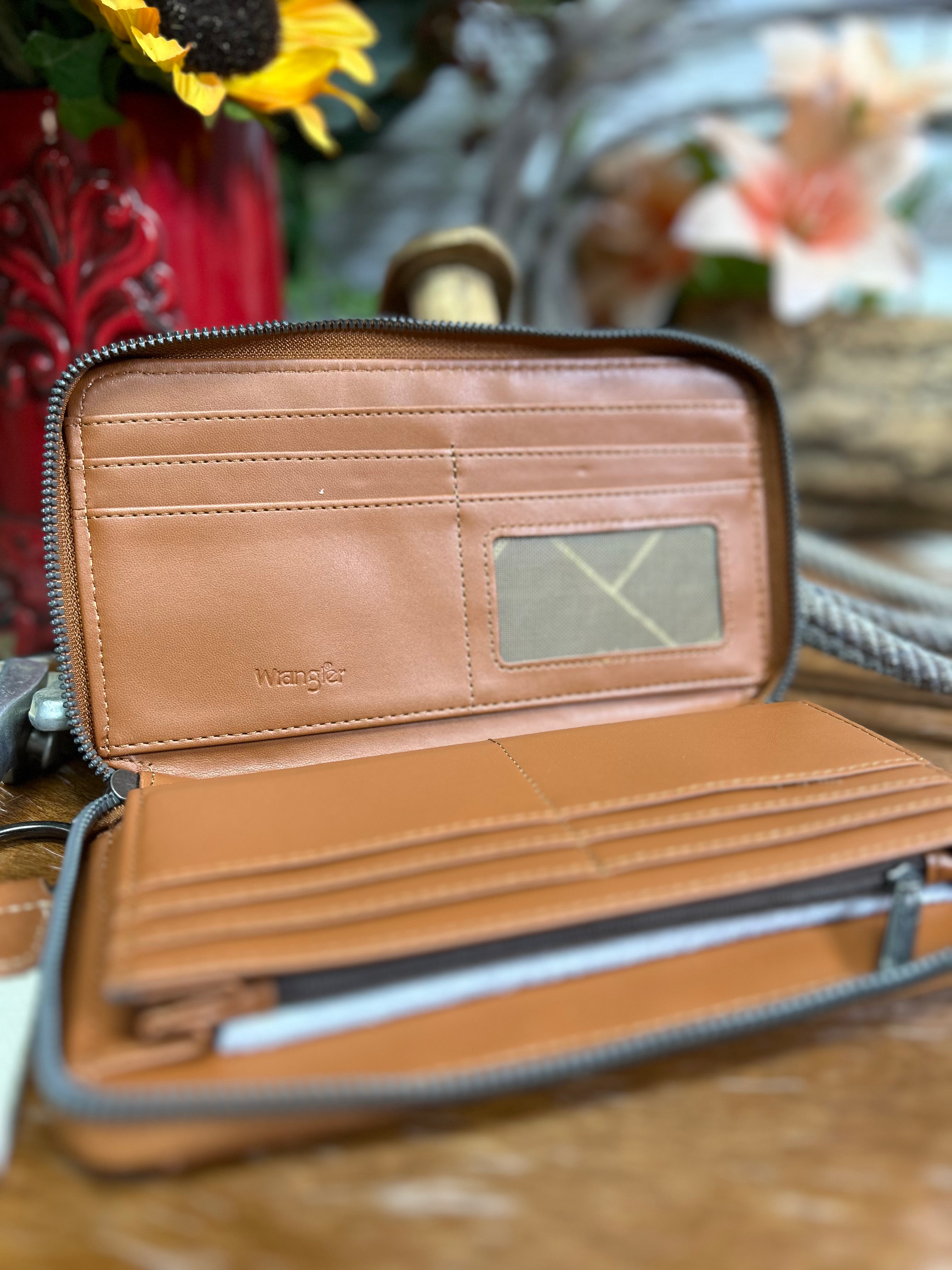 Wrangler Logo Wallet ~ Tan - Henderson's Western Store