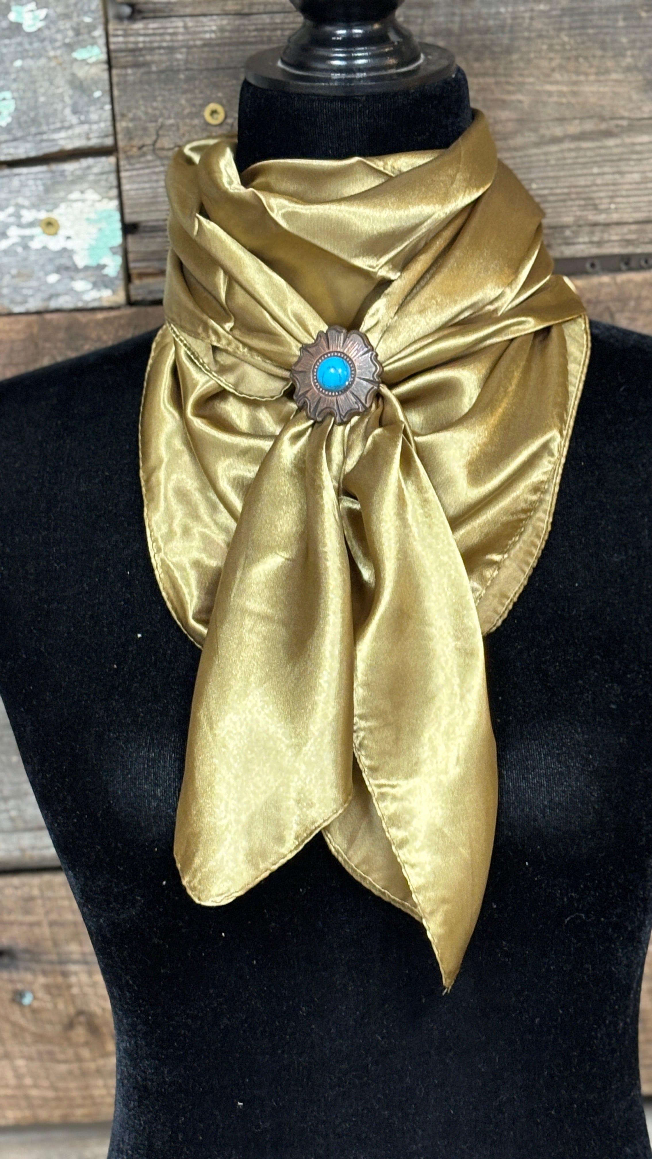 Rowdy Rags ~ Champagne - Henderson's Western Store