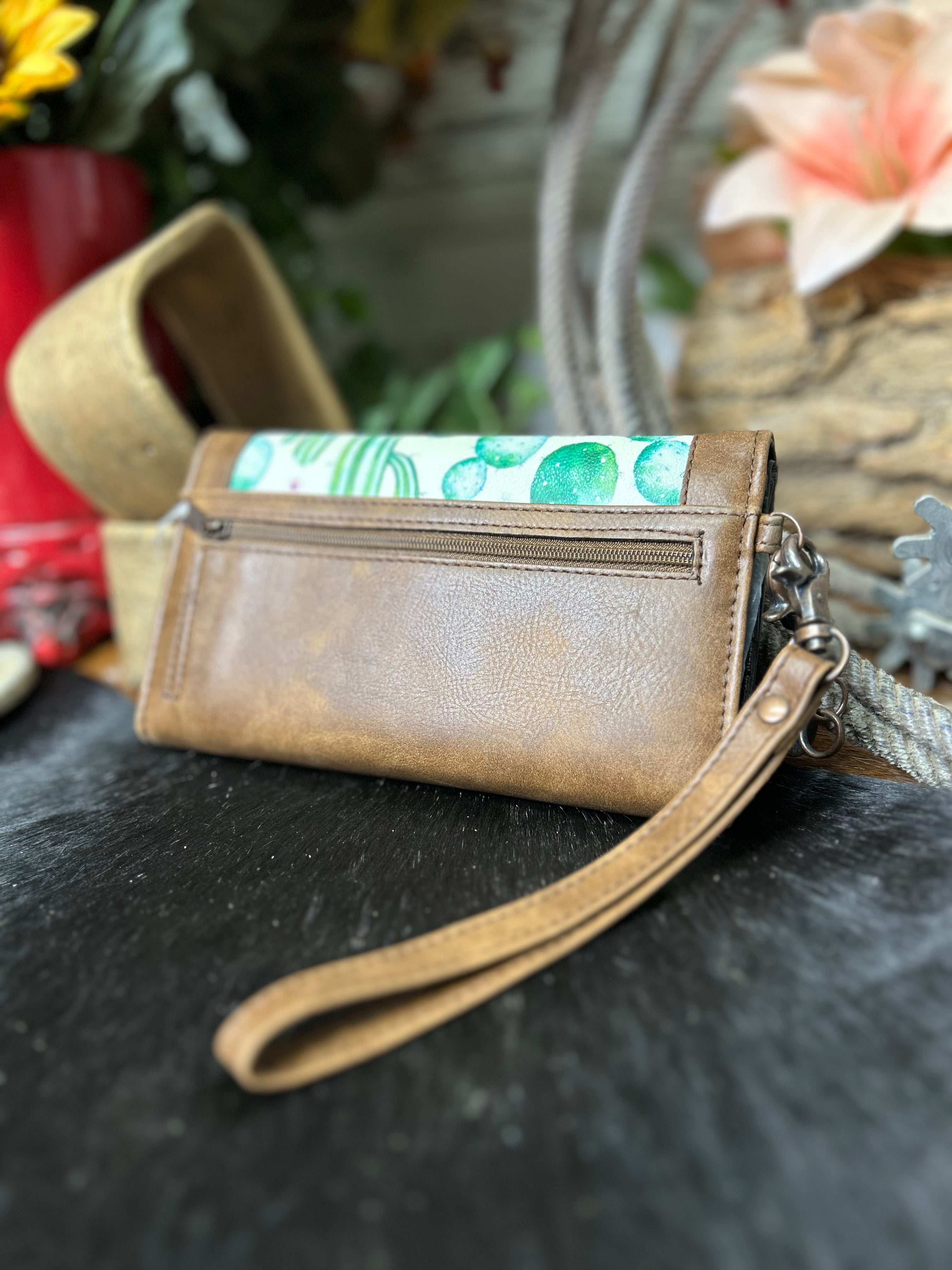 Cactus Clutch Wallet - Henderson's Western Store