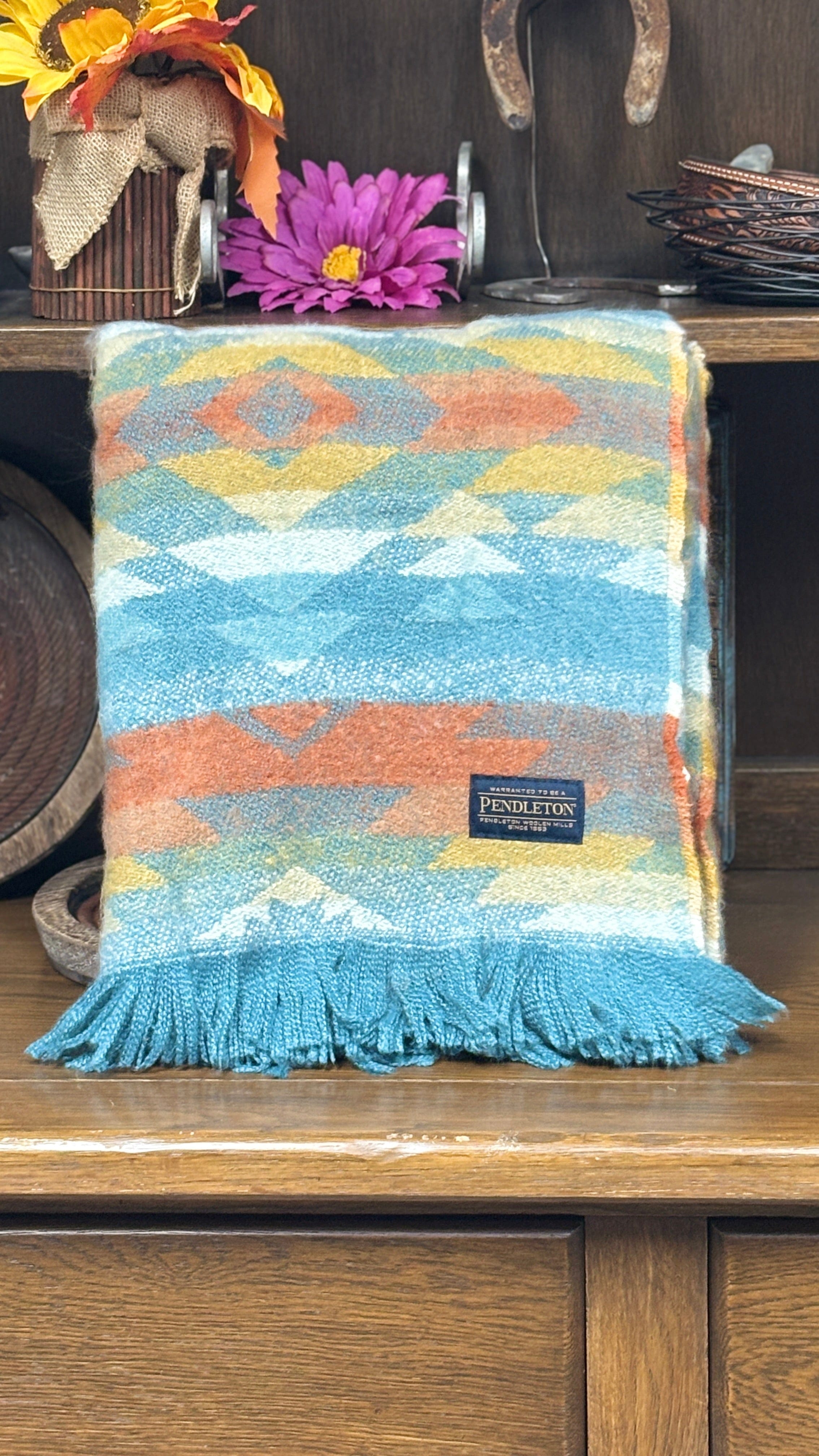 Pendleton Jacquard Polyester Throw - Desert Sand - Henderson's Western Store