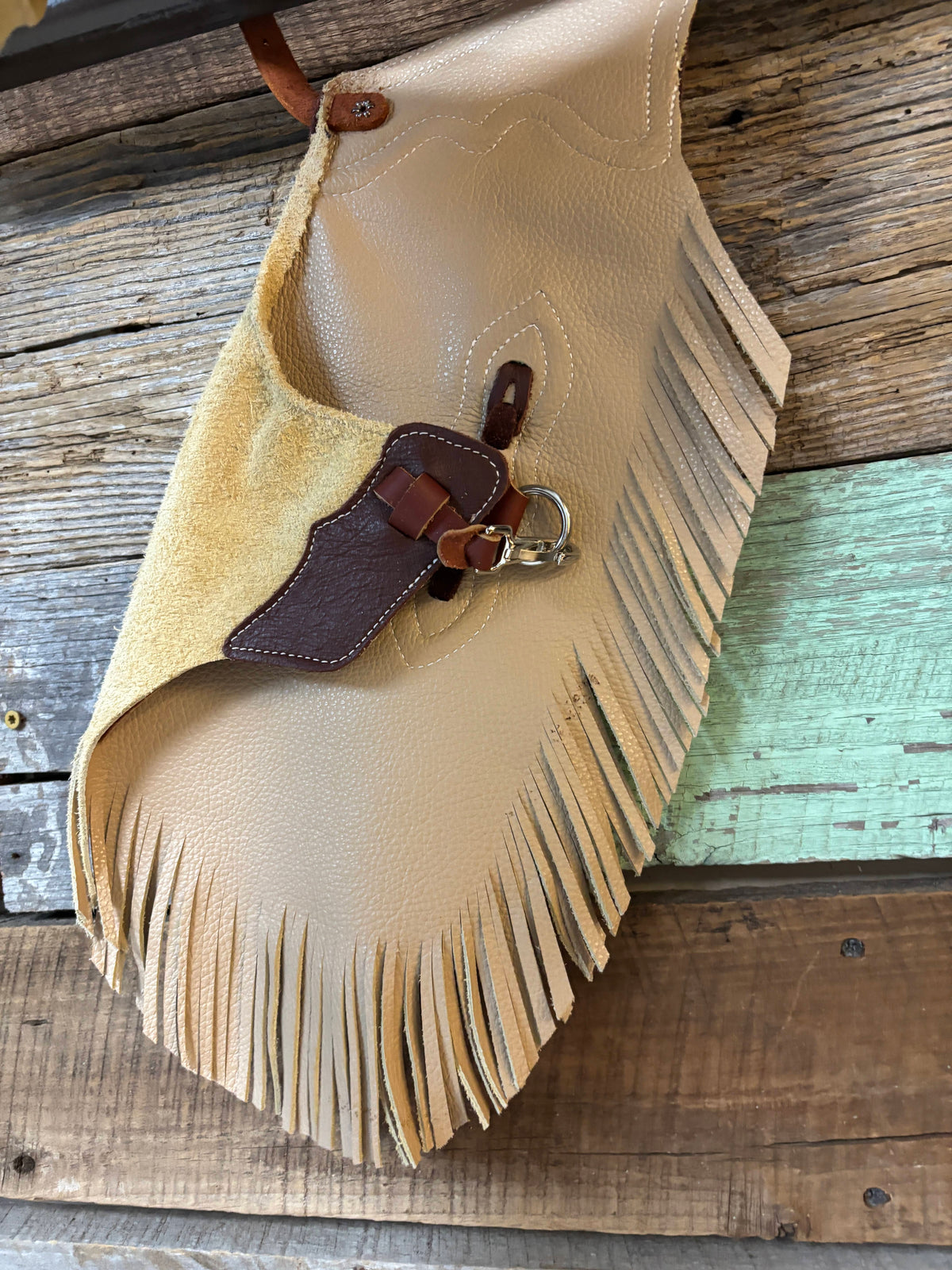 Rockin' Y Saddlery chap
