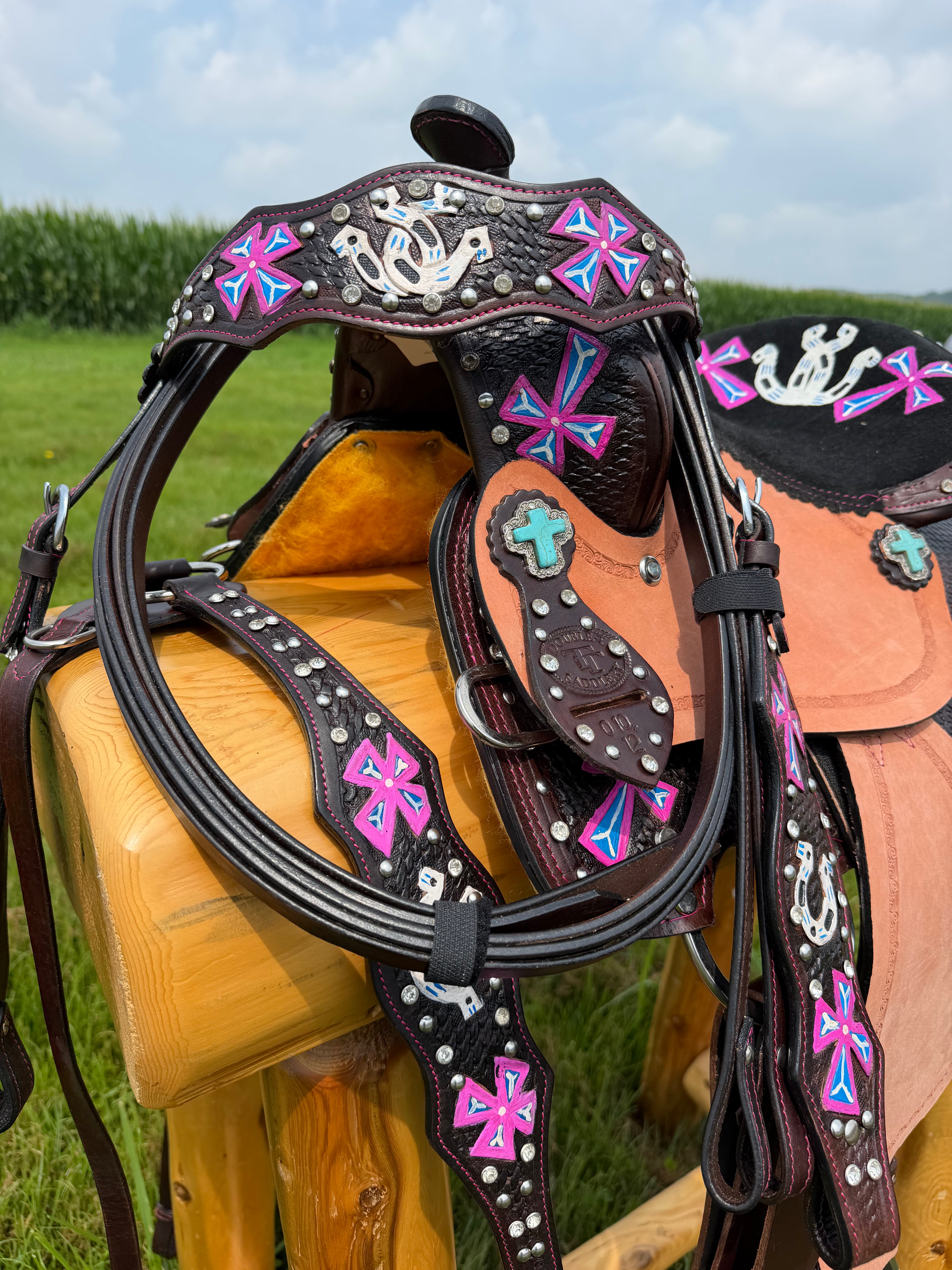 Shiloh Saddle