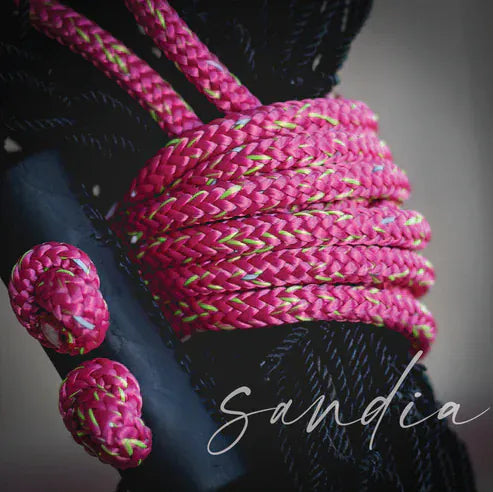 Hay Chix Half Bale Net ~ 1 3/4" ~ Sandia - Henderson's Western Store