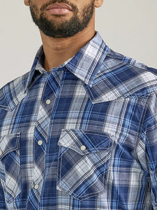 Load image into Gallery viewer, Men&#39;s Wrangler 20X Plaid ~ Blue - Henderson&#39;s Western Store