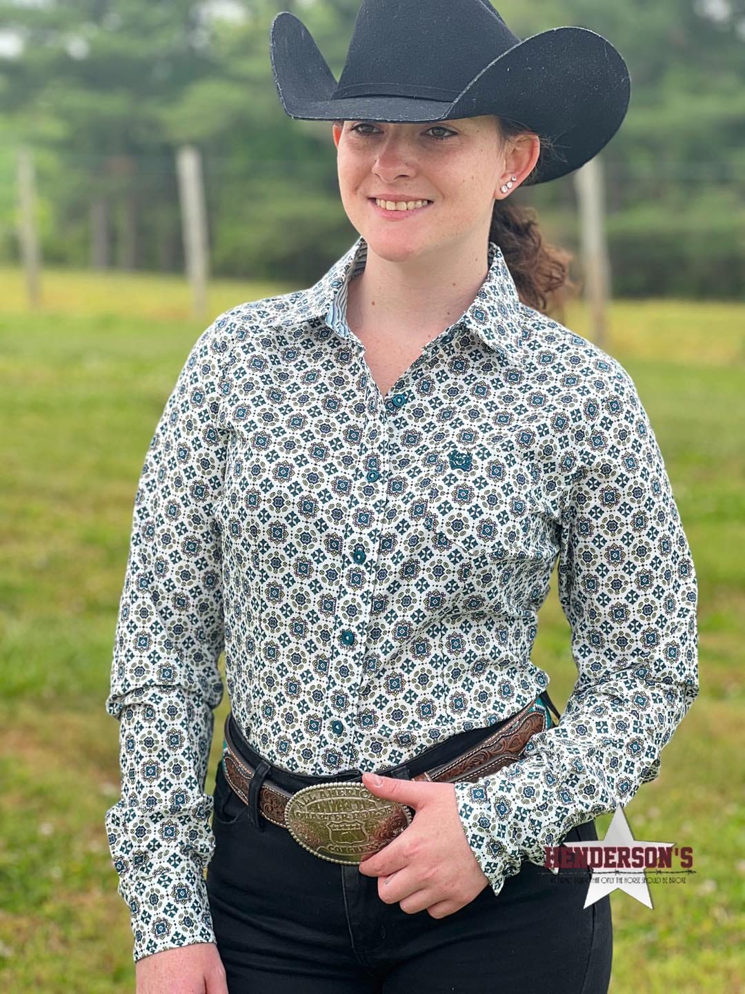 Cinch Women's Tops