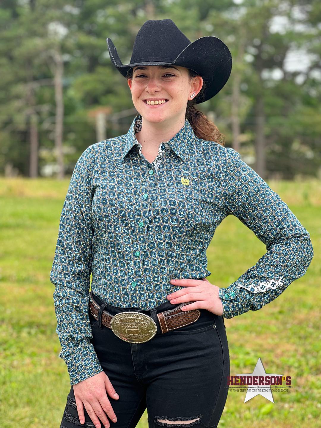 Cinch Women's Tops