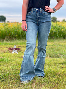 Load image into Gallery viewer, Ladies Scallop Yoke Jean by Rock &amp; Roll - Henderson&#39;s Western Store