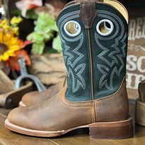 Big News Boots by Justin - Henderson's Western Store