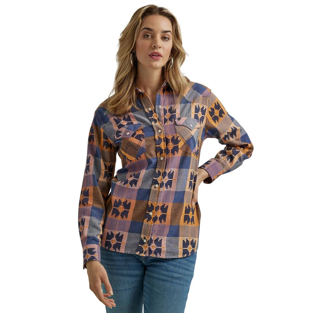 Ladies Wrangler Western Vintage Boyfriend Snap - Henderson's Western Store