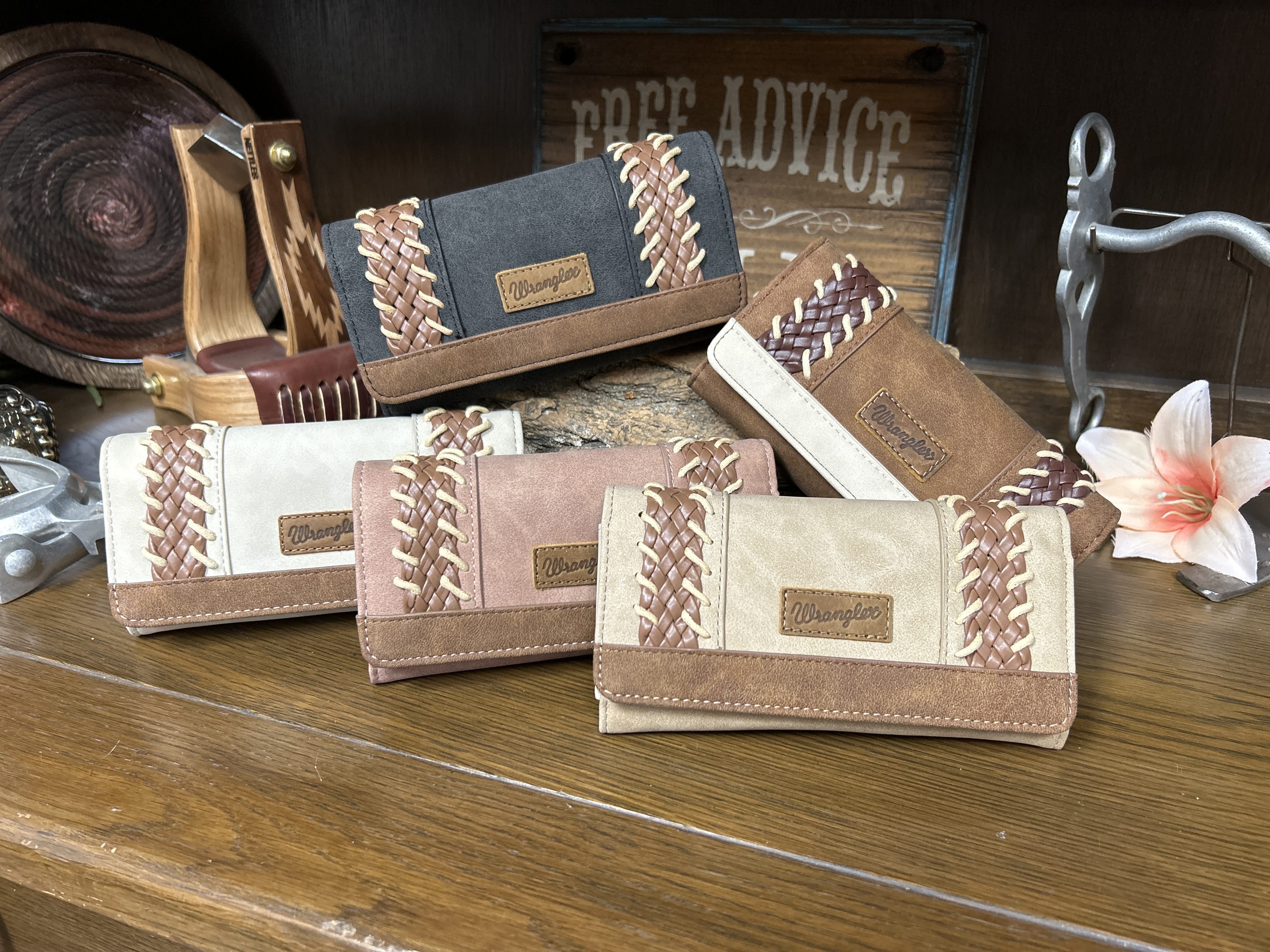 Wrangler Whipstitch Wallet/Wristlet/Crossbody - Henderson's Western Store