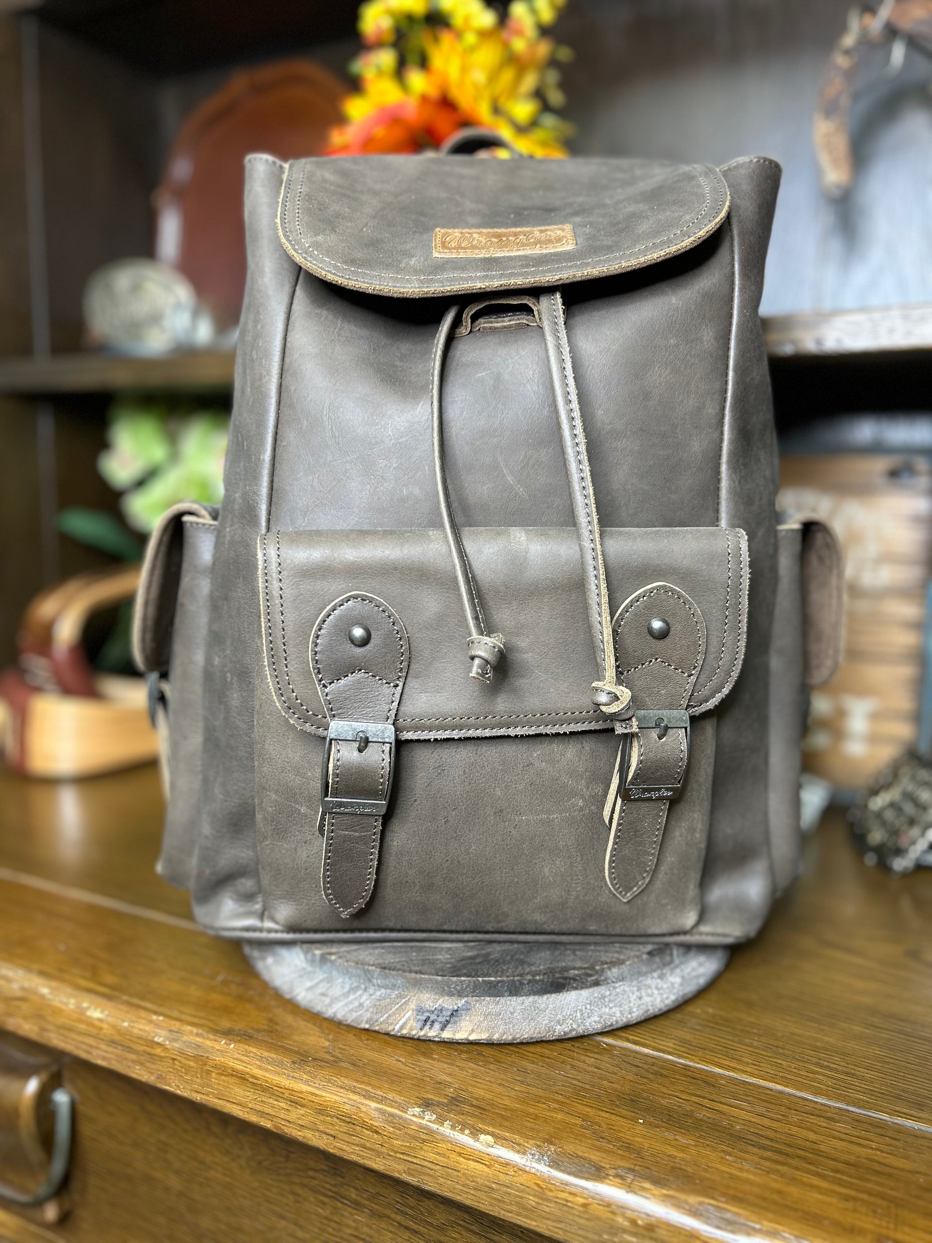 Wrangler 100% Genuine Leather Backpack Wrangler 100% Genuine Leather Backpack