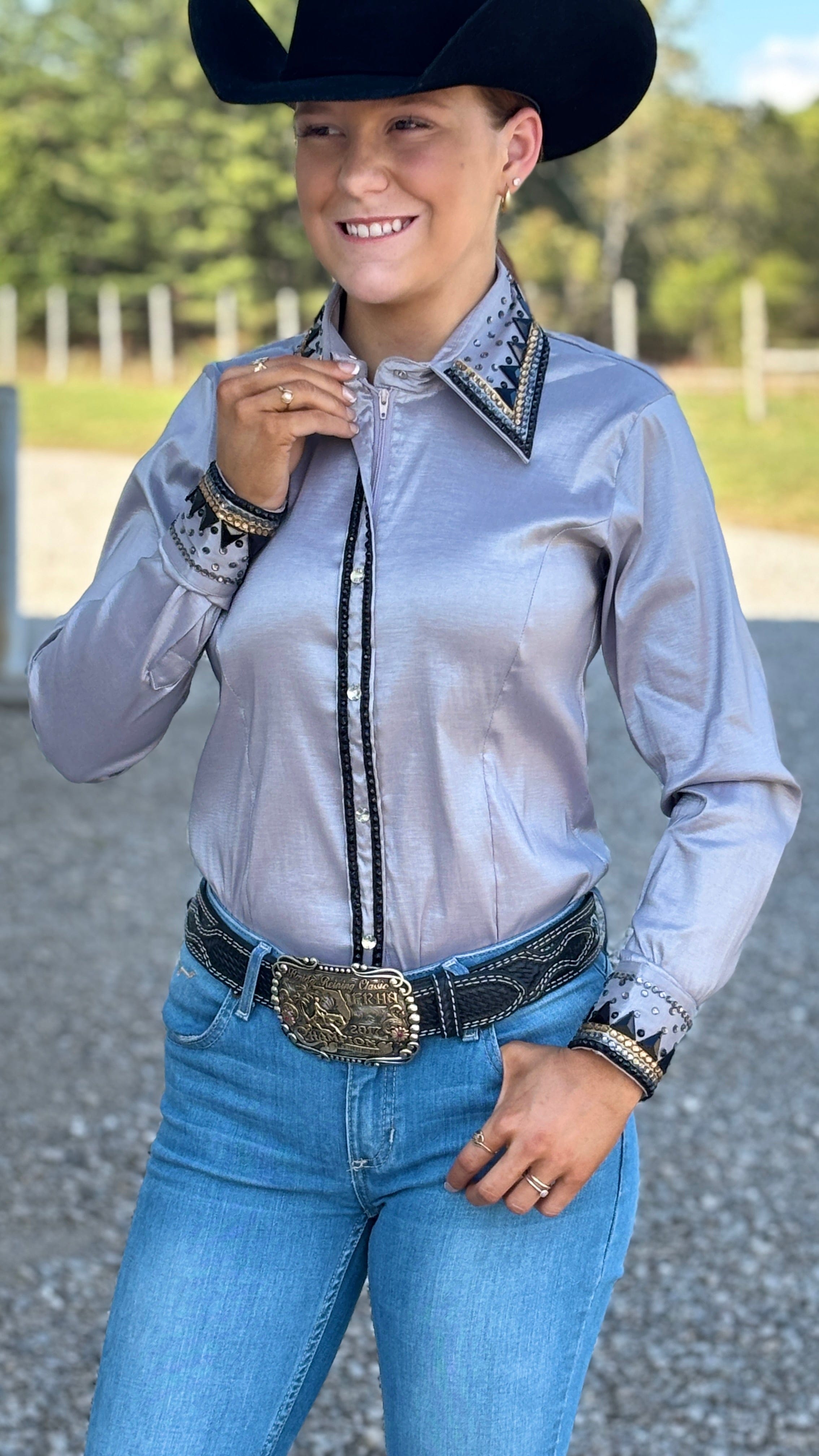 Conceal Zipper Show Shirt