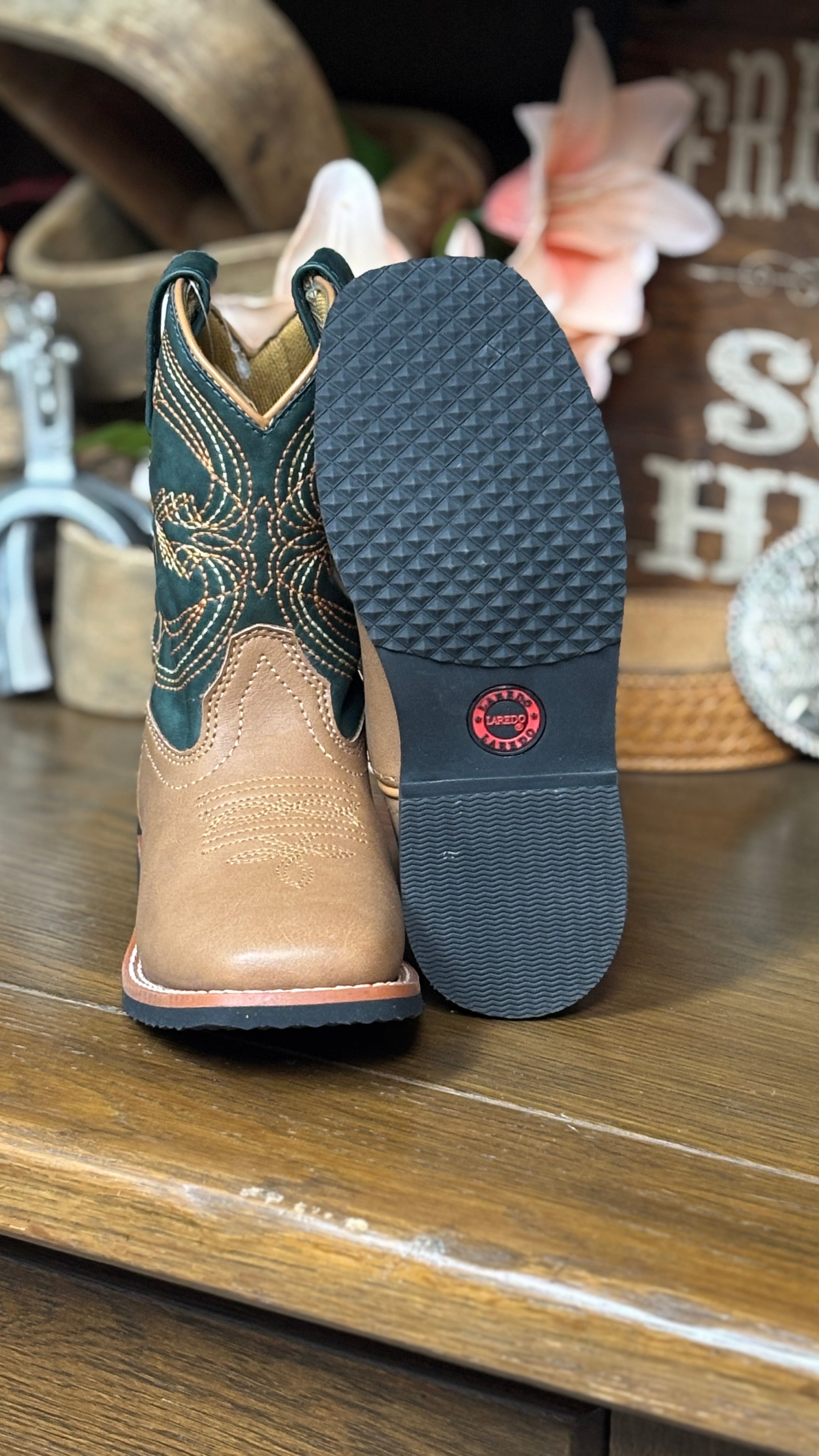 Wyler Boots by Laredo ~ Green - Henderson's Western Store