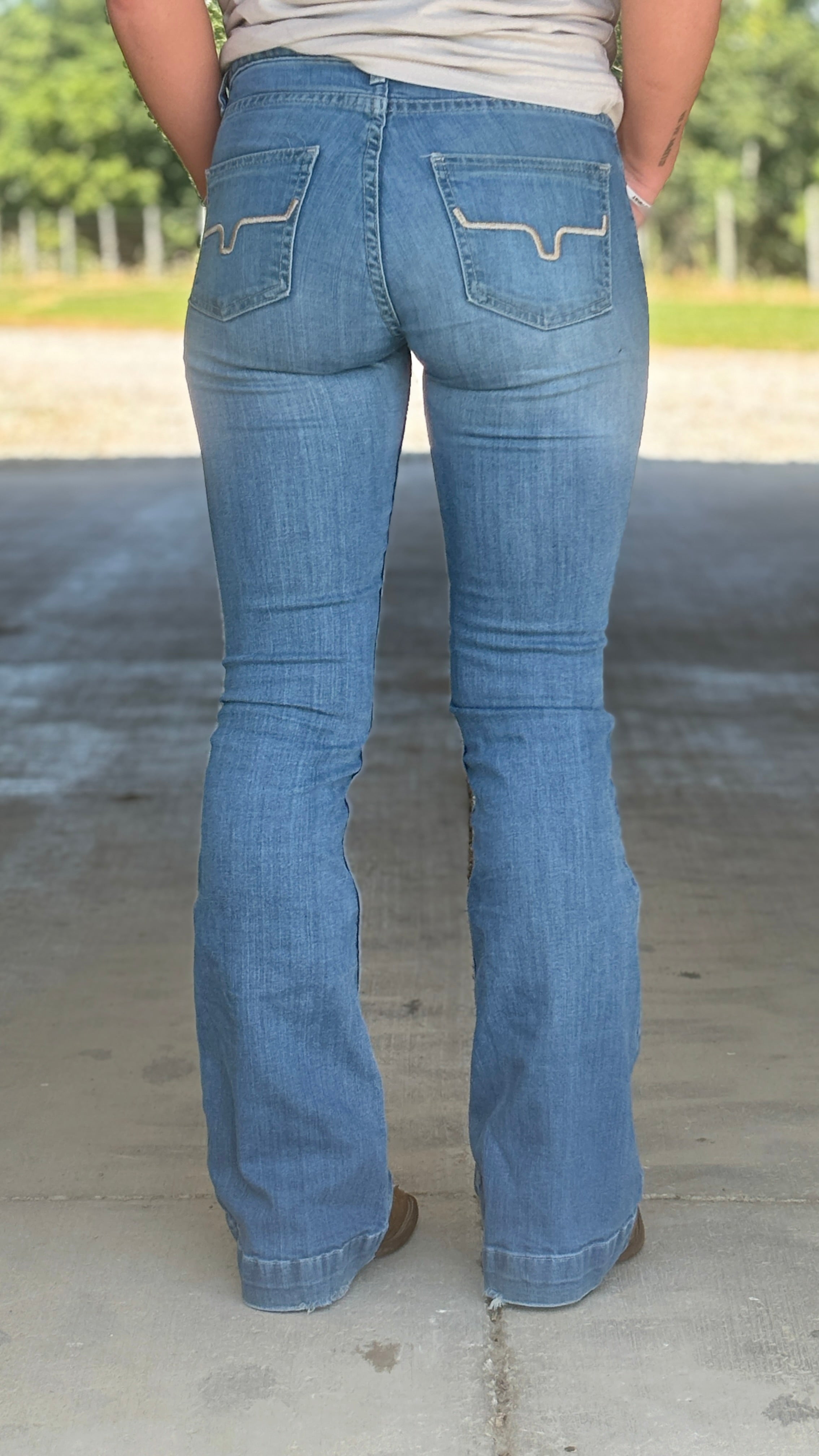 Kimes Ranch "Lola Soho Fade" Jeans - Henderson's Western Store