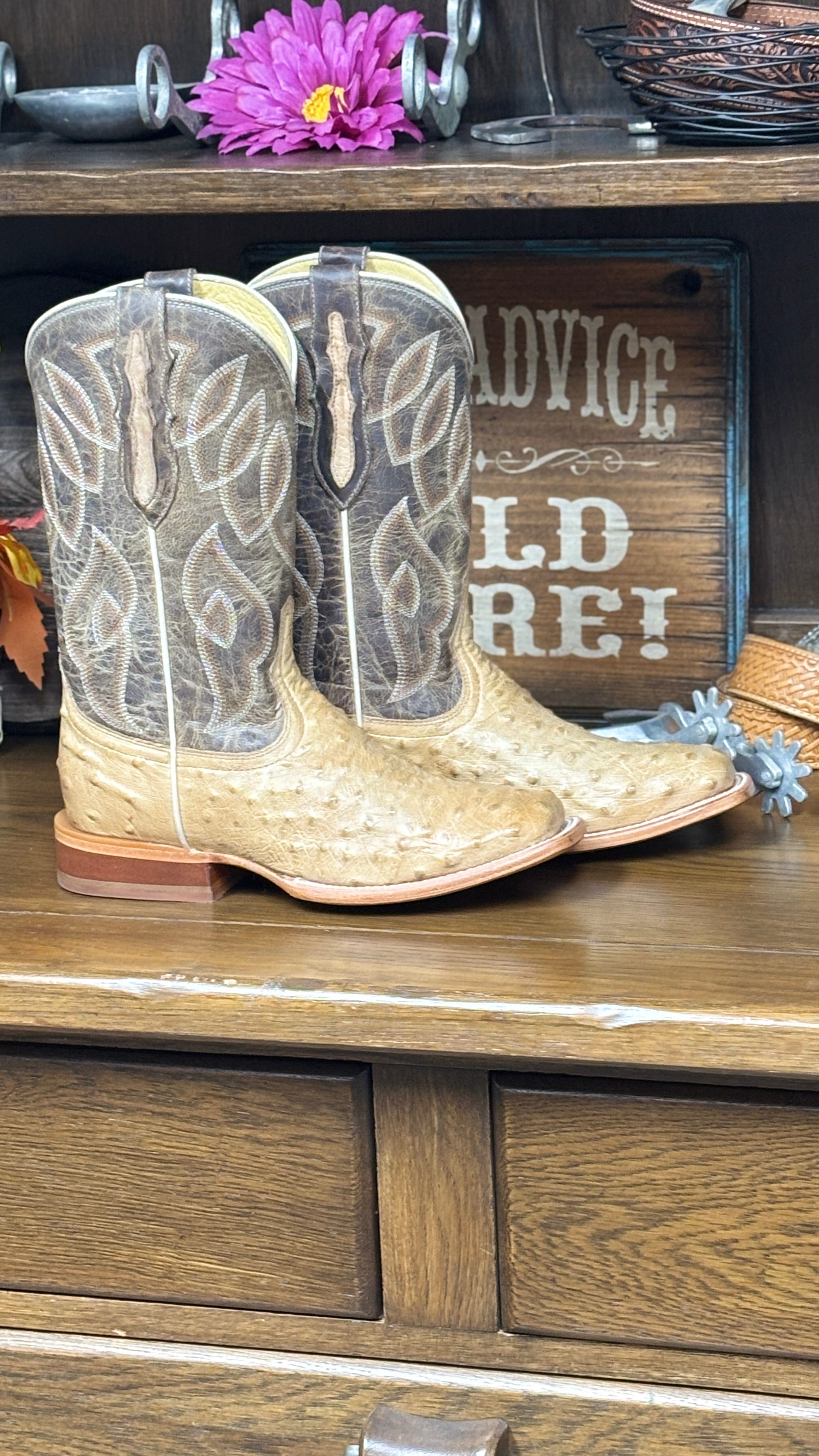 Tan Ostrich Leather Cowboy Boots Cowboy Boot Orix Tan Ostrich Light Brown – Agave Boots main image 3