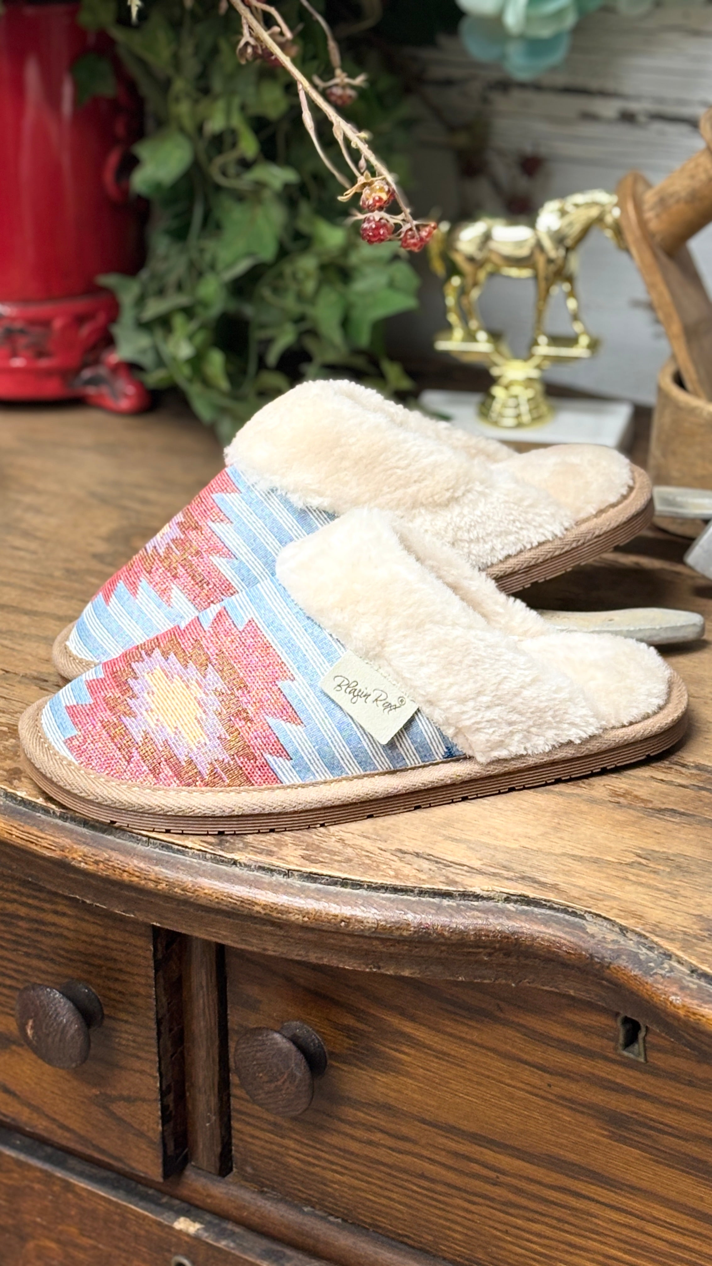 Slide Slippers ~ Brandi - Henderson's Western Store