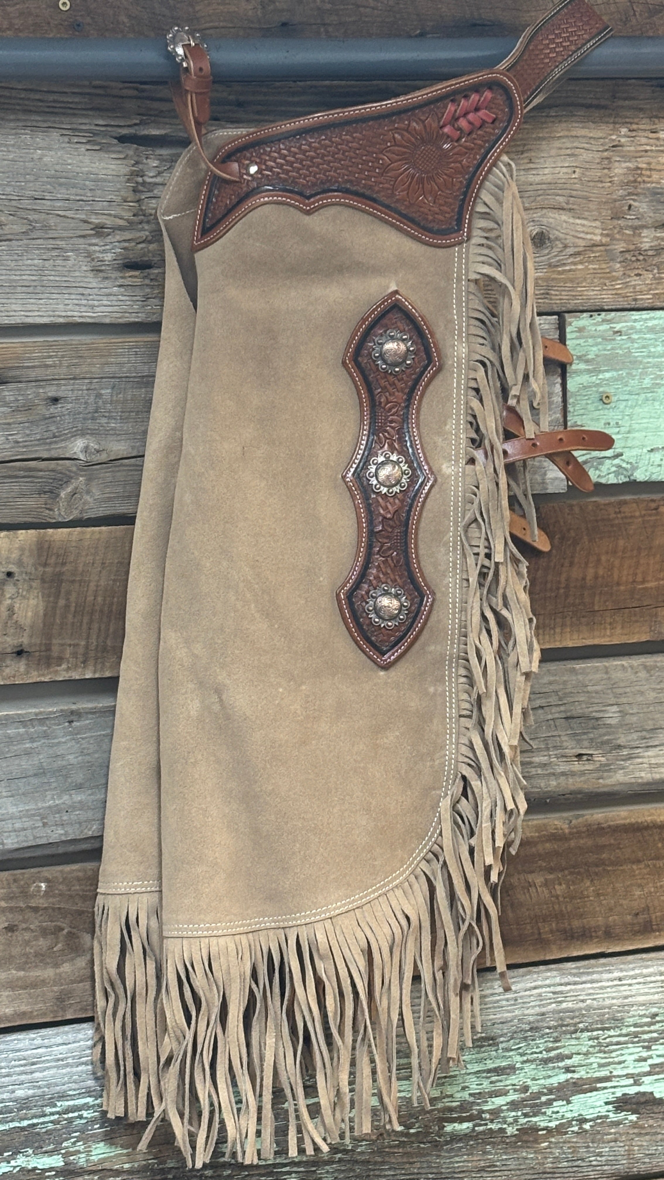 Sand Suede Chink ~ Sunflower & Basket Tooling - Henderson's Western Store