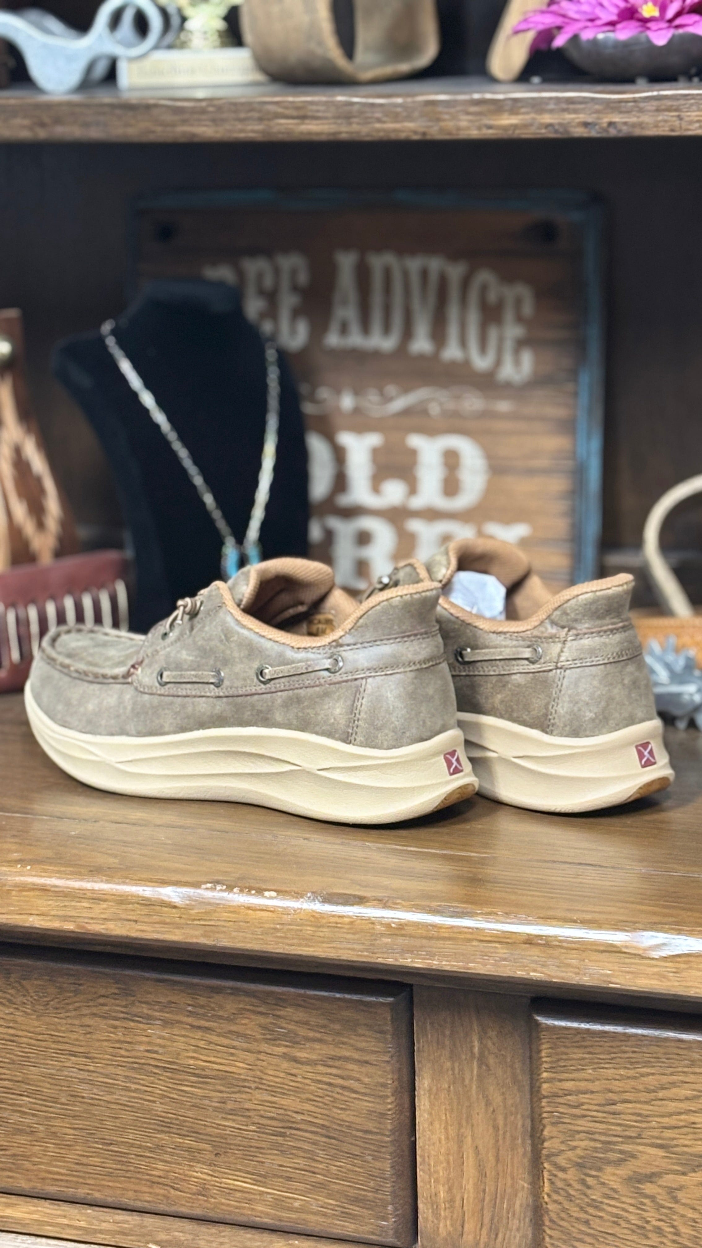 Feather X Casual by Twisted X - Henderson's Western Store