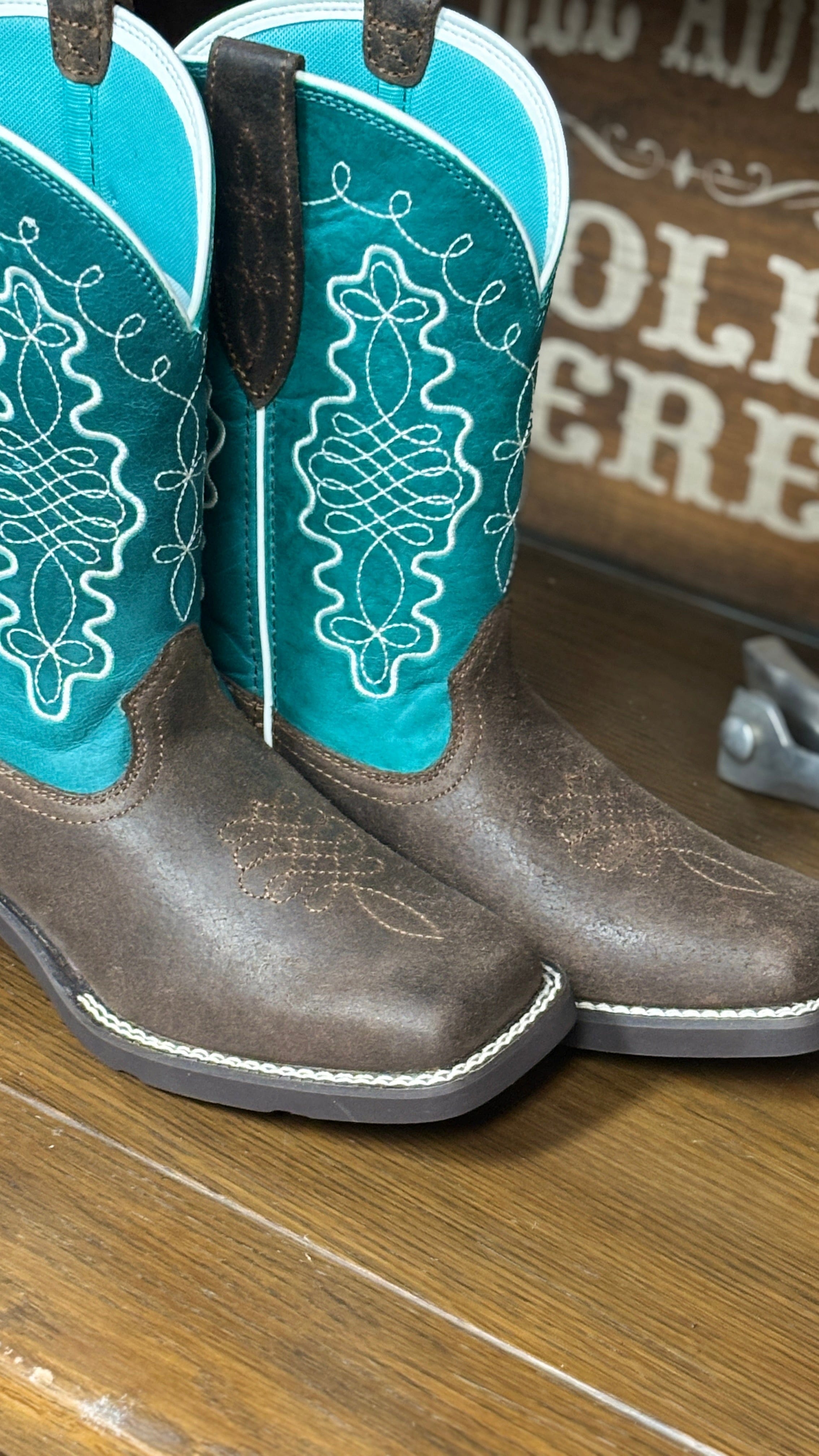 Callie Boots by Ariat - Henderson's Western Store