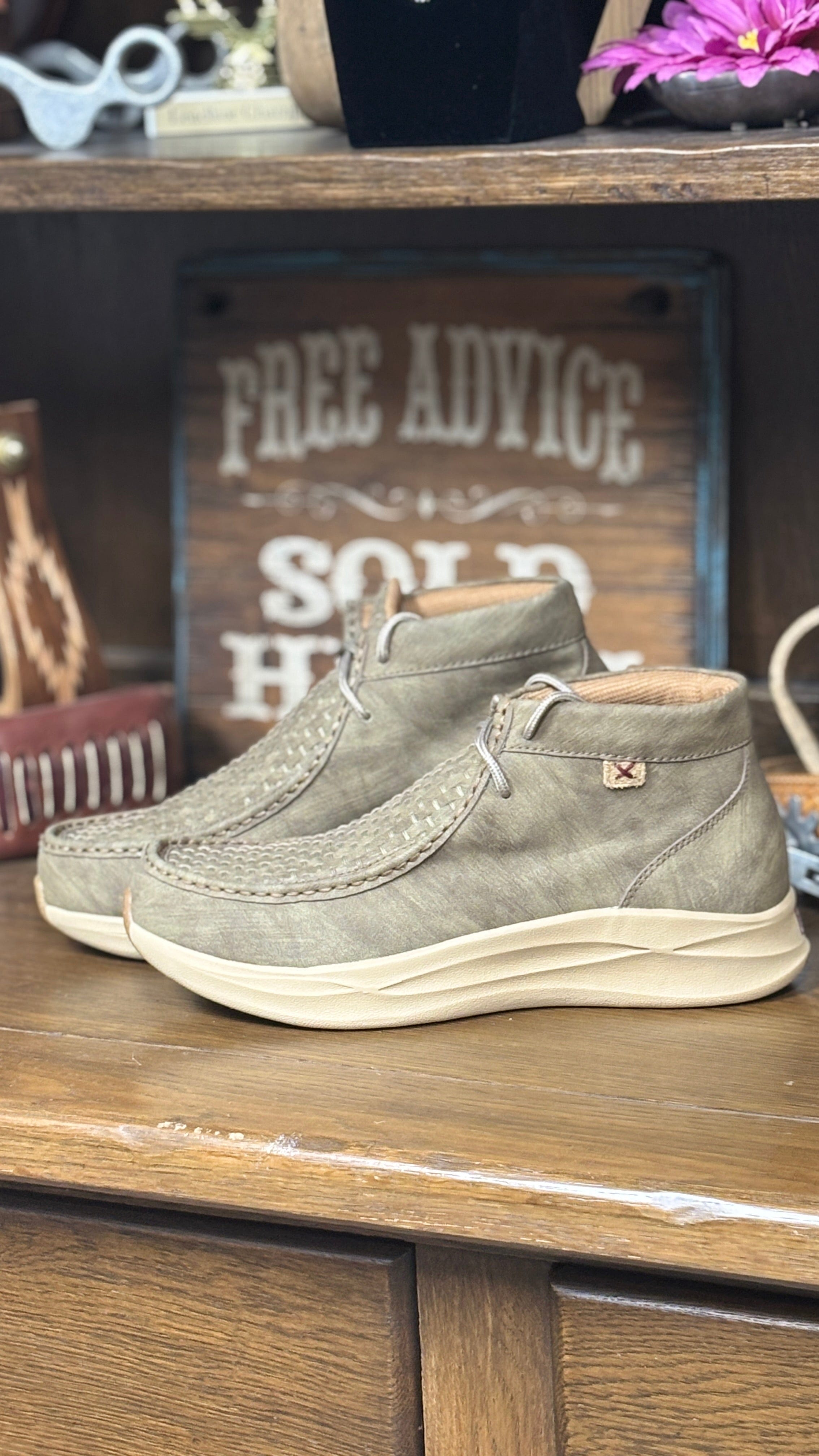 Feather X Casual by Twisted X - Henderson's Western Store