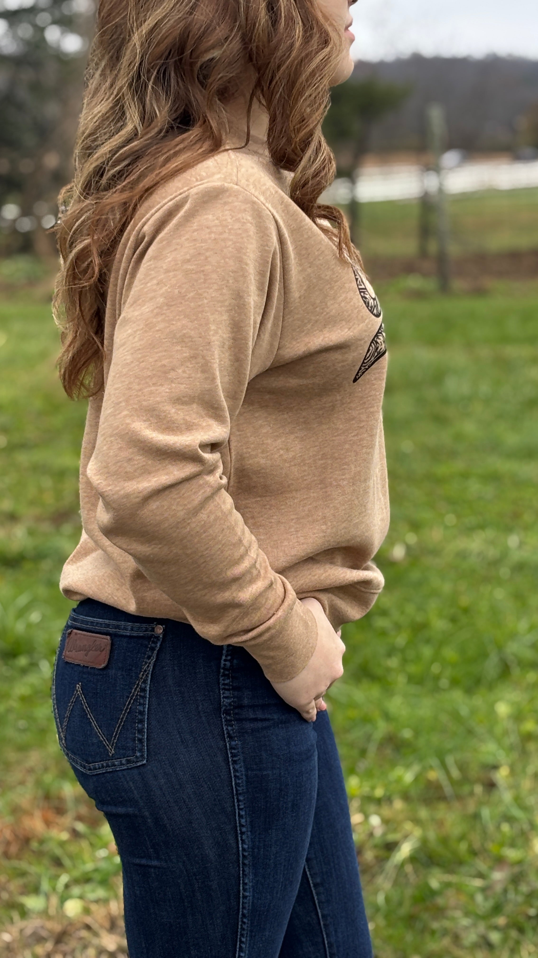 Ladies Cinch Sweatshirt - Henderson's Western Store