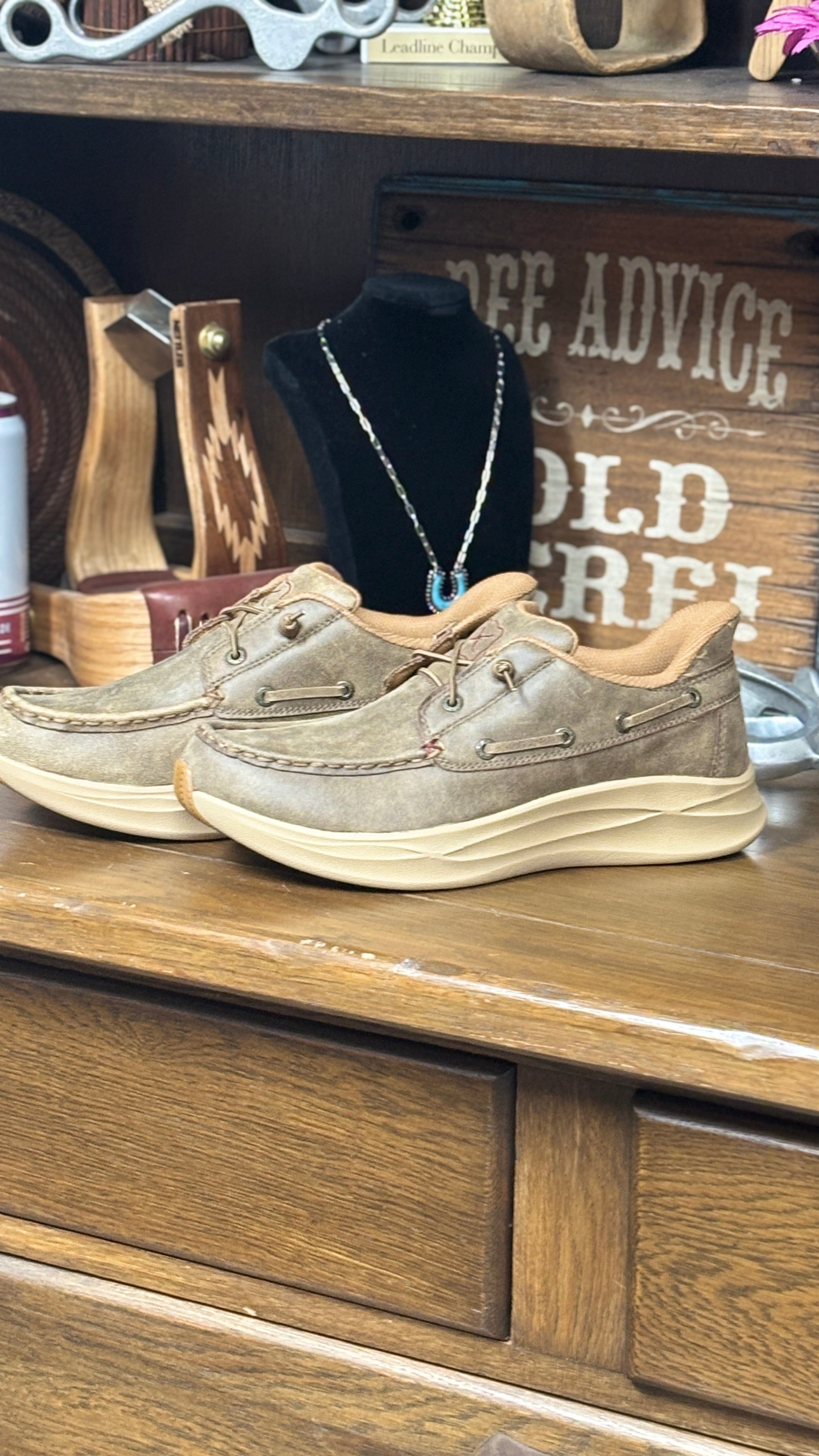 Feather X Casual by Twisted X - Henderson's Western Store