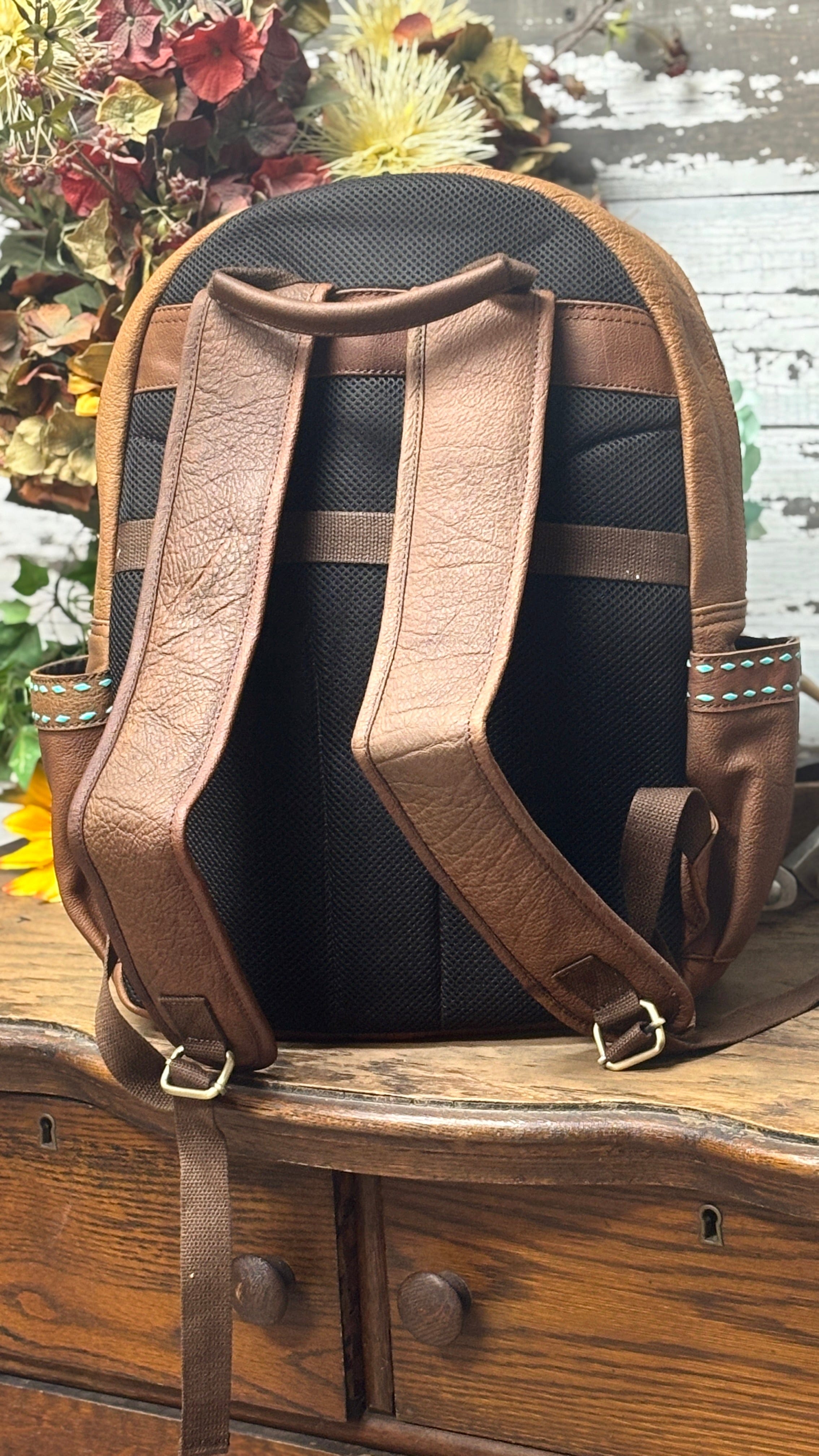 Challenger Western Saddle Blanket Backpack - Henderson's Western Store