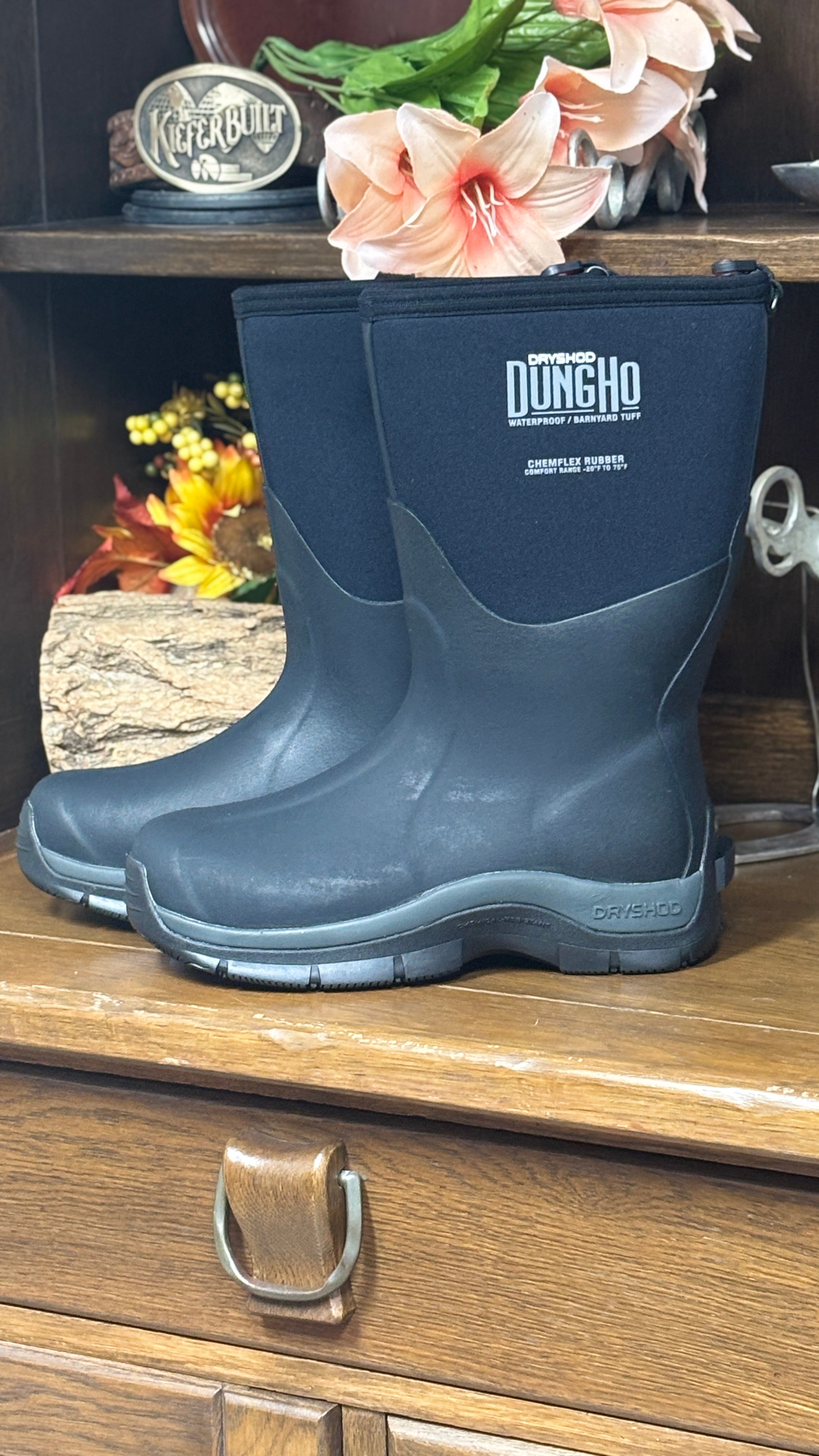 Dungho Mid by Dry Shod - Henderson's Western Store