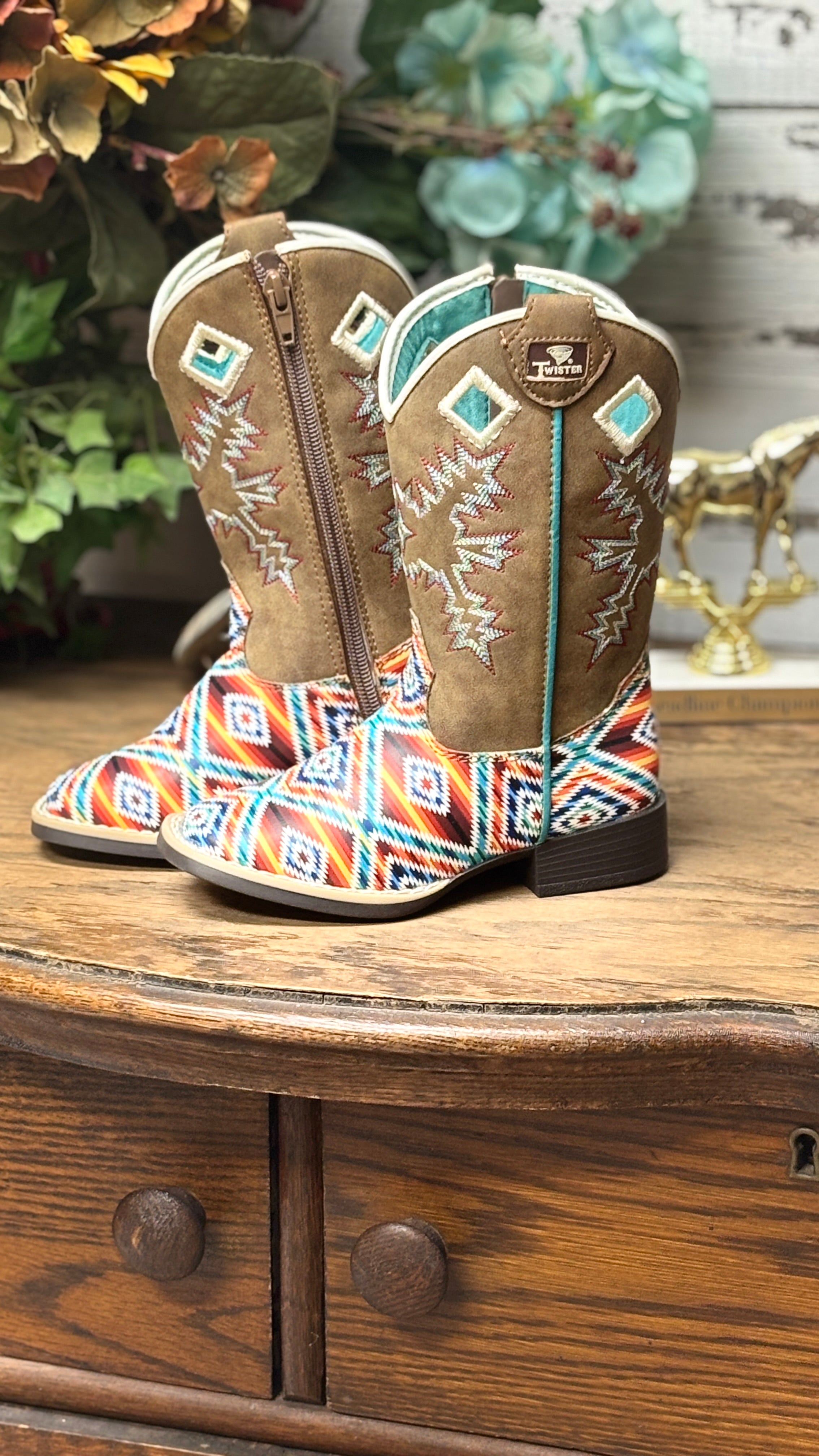 Twister Boots ~ Brynlee - Henderson's Western Store