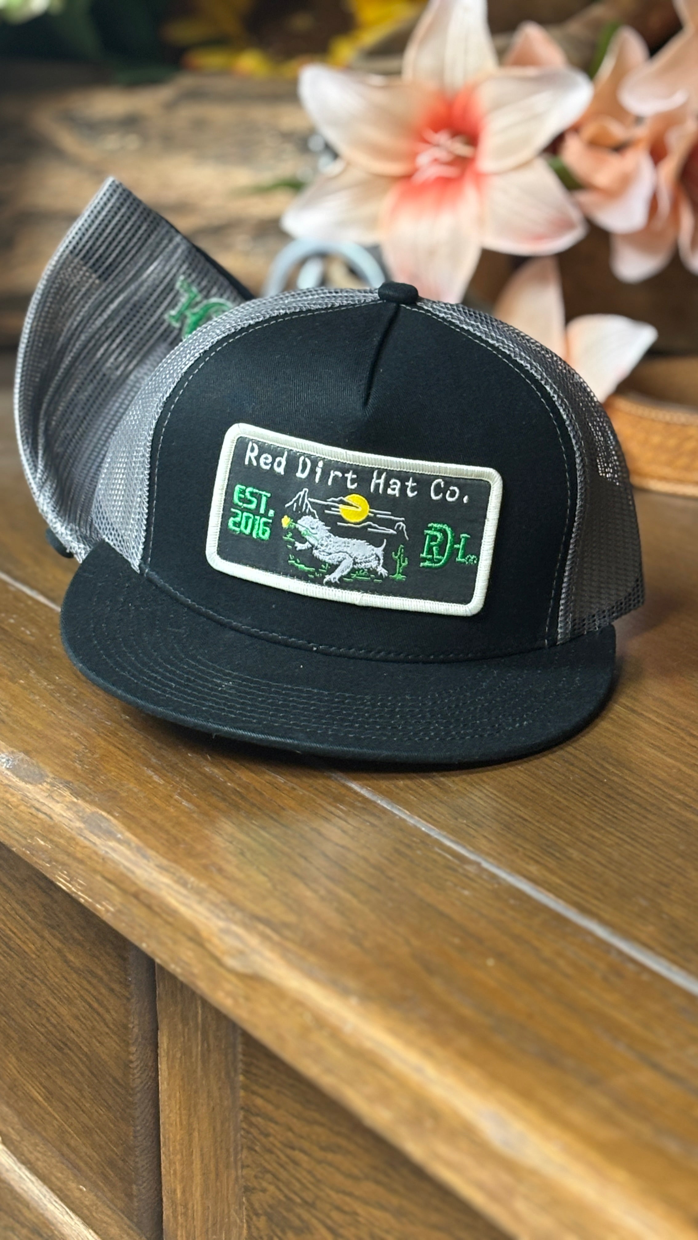 Red Dirt Hat ~  Black Toad ~ Youth - Henderson's Western Store