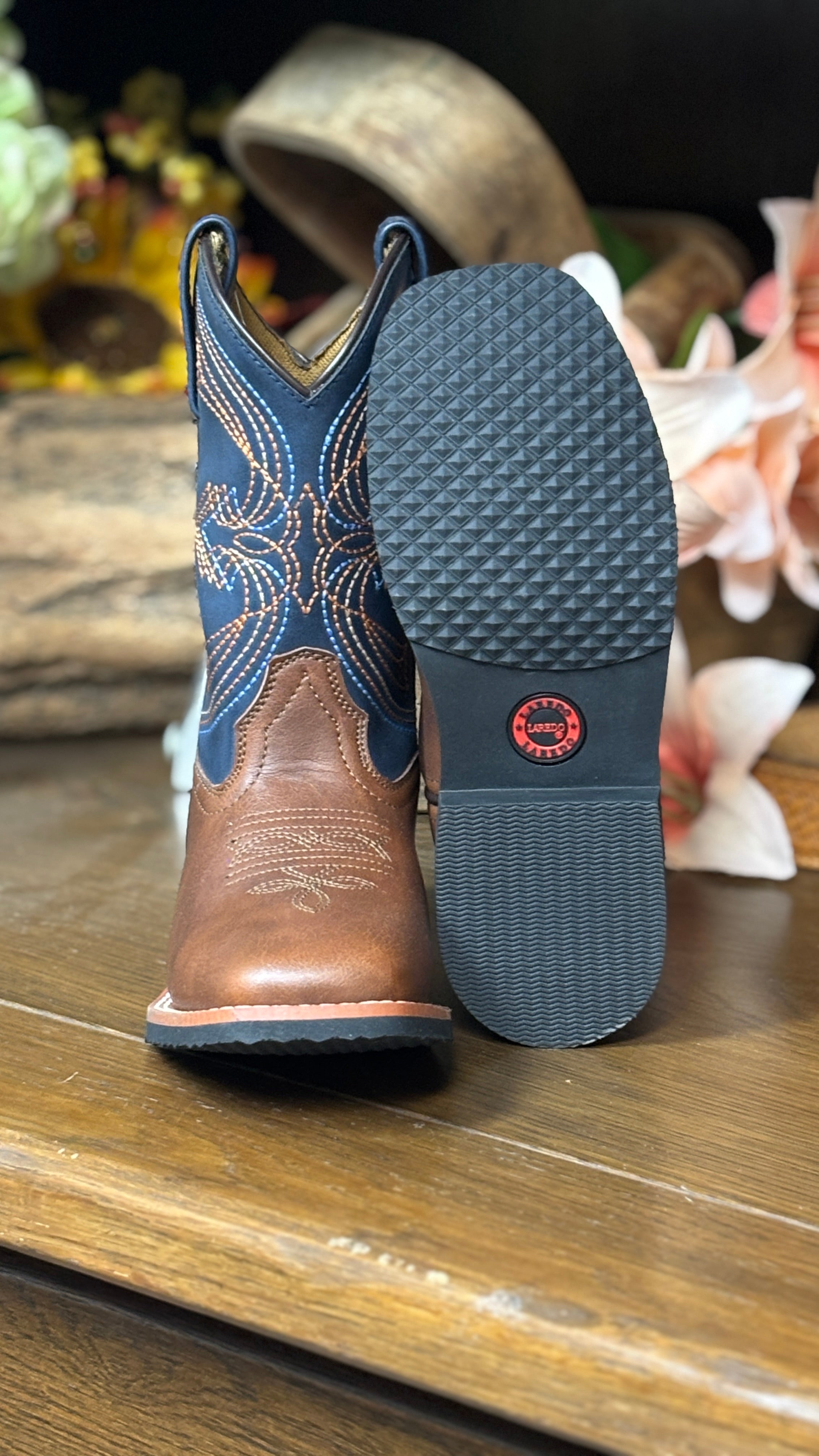 Wyler Boots by Laredo ~ Blue - Henderson's Western Store
