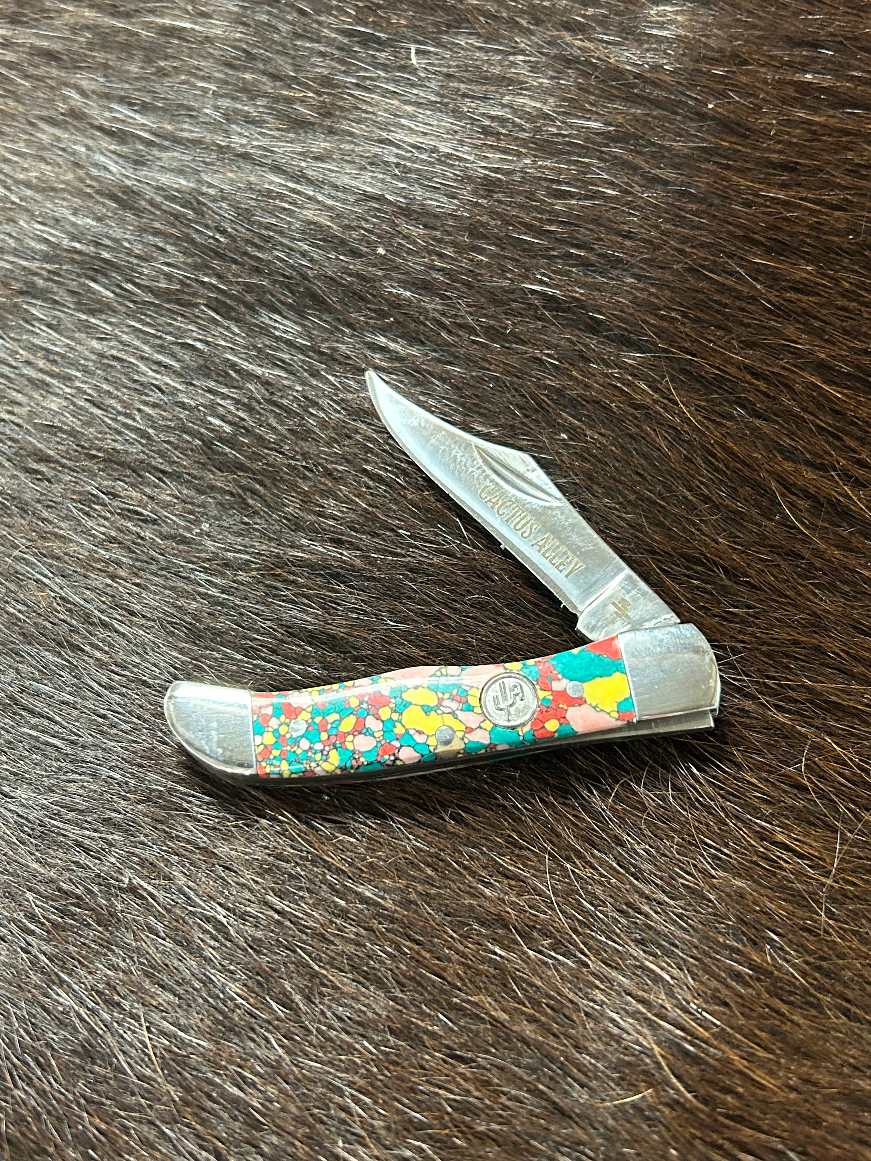 Cactus Alley Knife ~ Mini Hunter ~ Fiesta - Henderson's Western Store