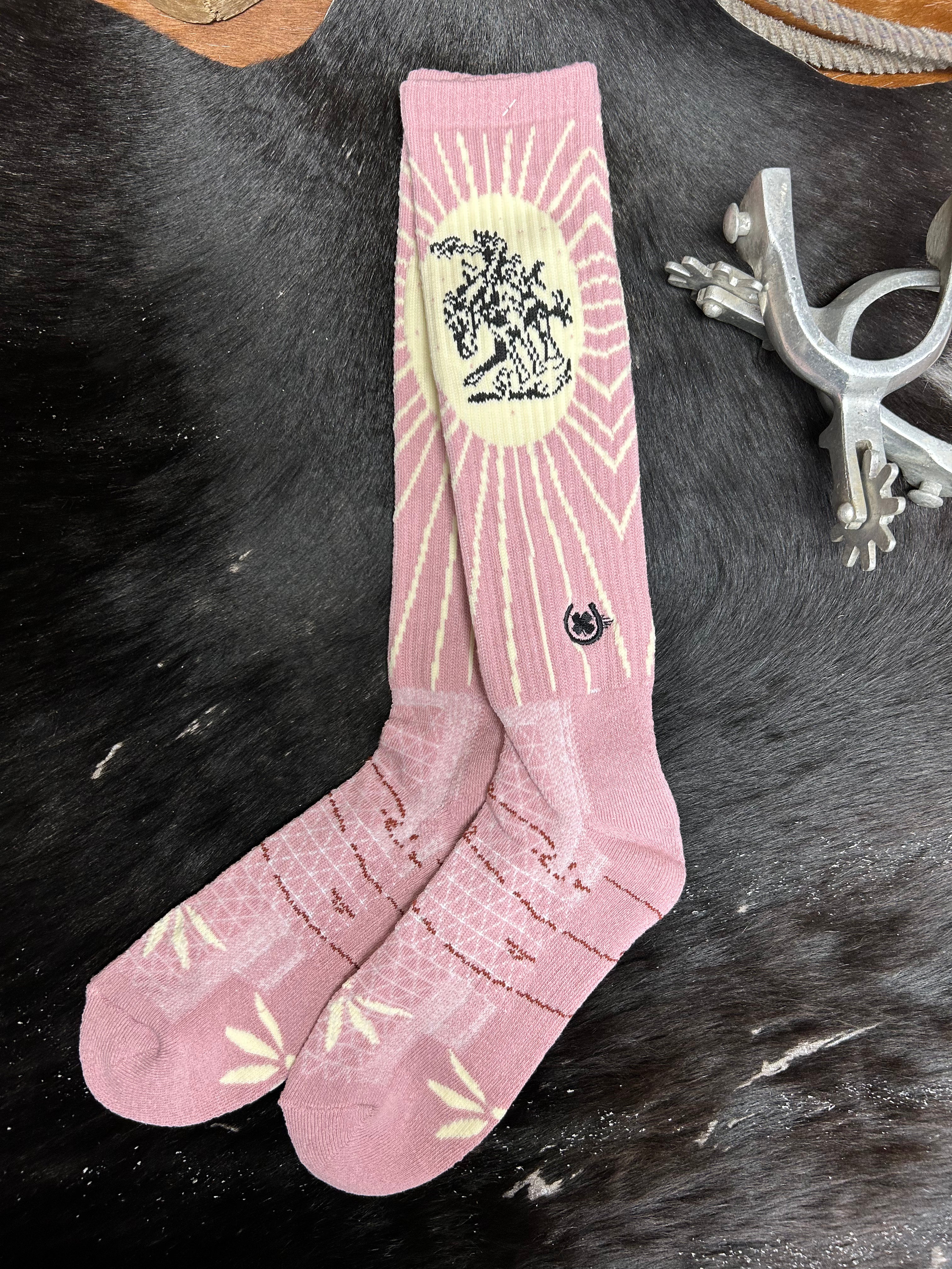 Lucky Chuck Socks ~ Fringe Bucking Dust - Henderson's Western Store
