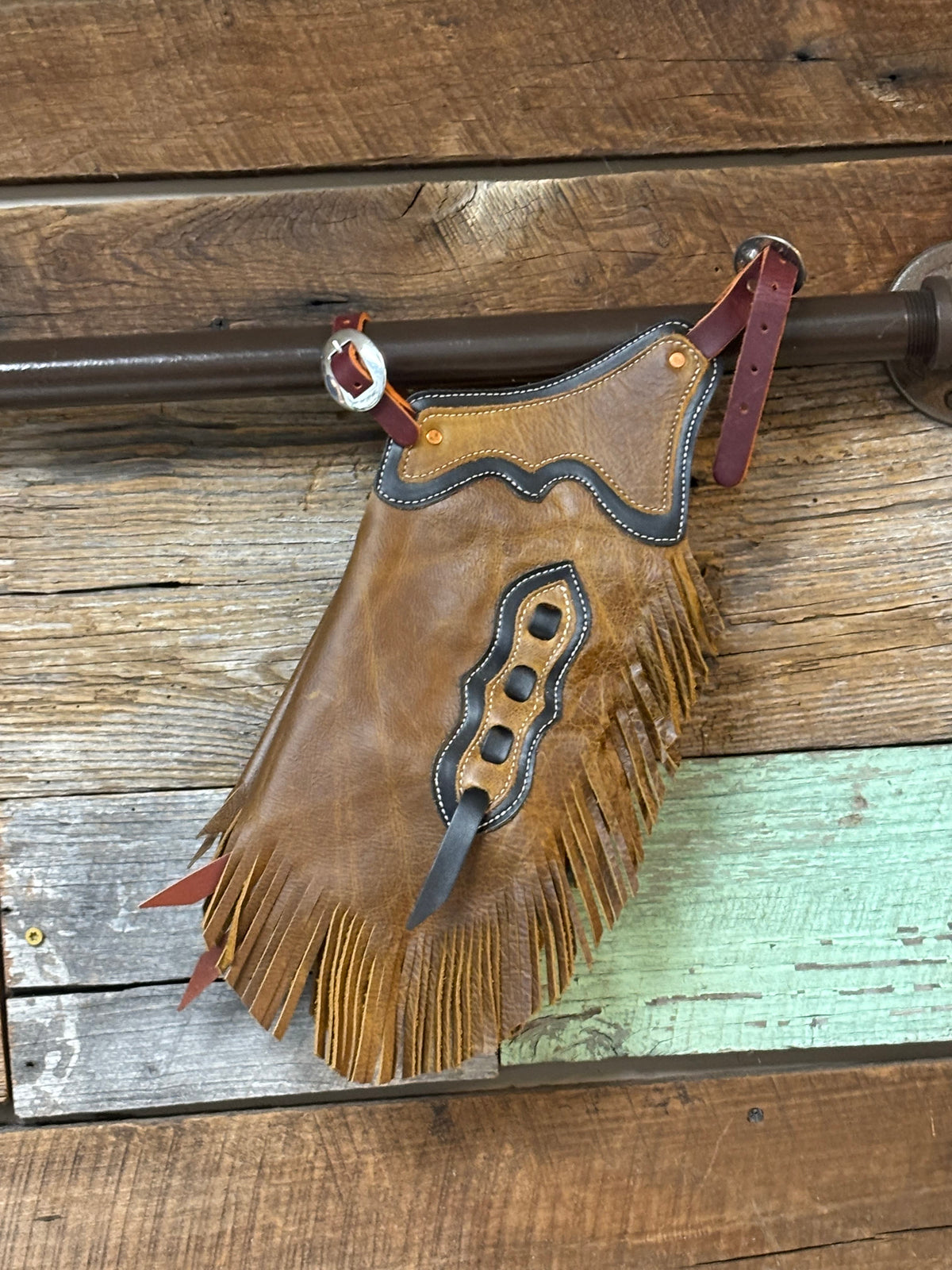 Rockin' Y Saddlery chap