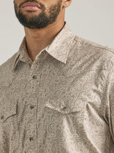 Load image into Gallery viewer, Men&#39;s Wrangler 20X Paisley ~ Sand - Henderson&#39;s Western Store