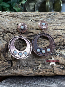 Load image into Gallery viewer, Western Chunky Circle  Pendant Earrings - Henderson&#39;s Western Store