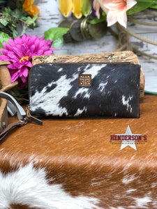 Load image into Gallery viewer, STS Cowhide Clutch - Henderson&#39;s Western Store